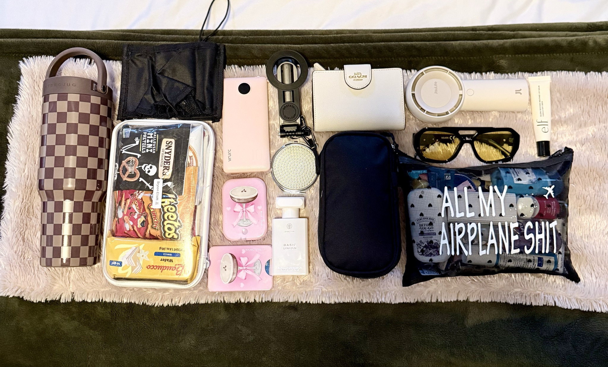 What’s in My Bag?! She’s overpacked but organized 😅 Every travel fave + work trip essential is linked in my LTK 🧳✨

#LTKTravel