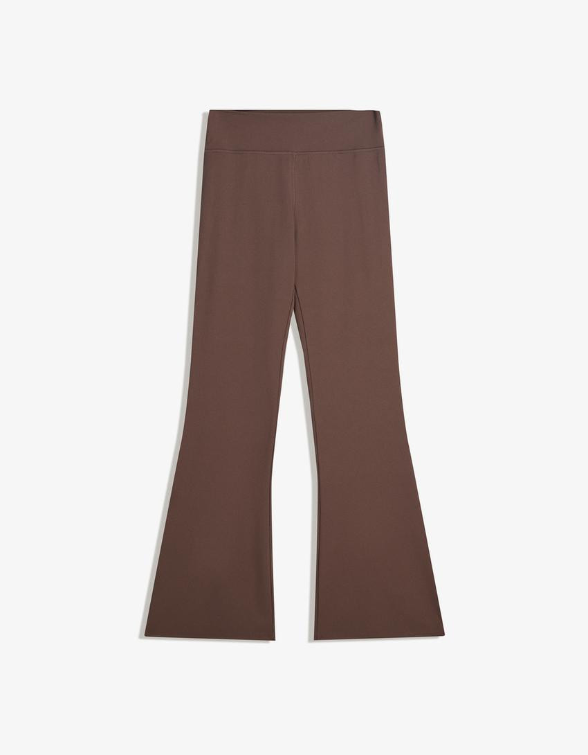 Schlaghose aus Funktionsstoff - Hosen - Damen | Bershka DE