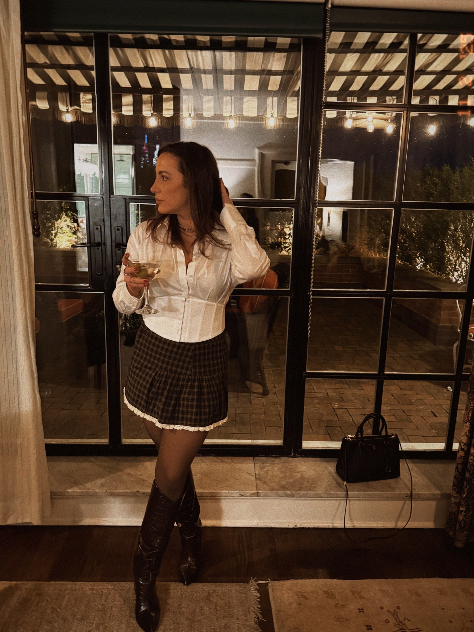 Fall dark academia 🕯️🥀 linked the best tights that don’t rip  

#LTKFindsUnder50 #LTKFindsUnder100 #LTKSeasonal