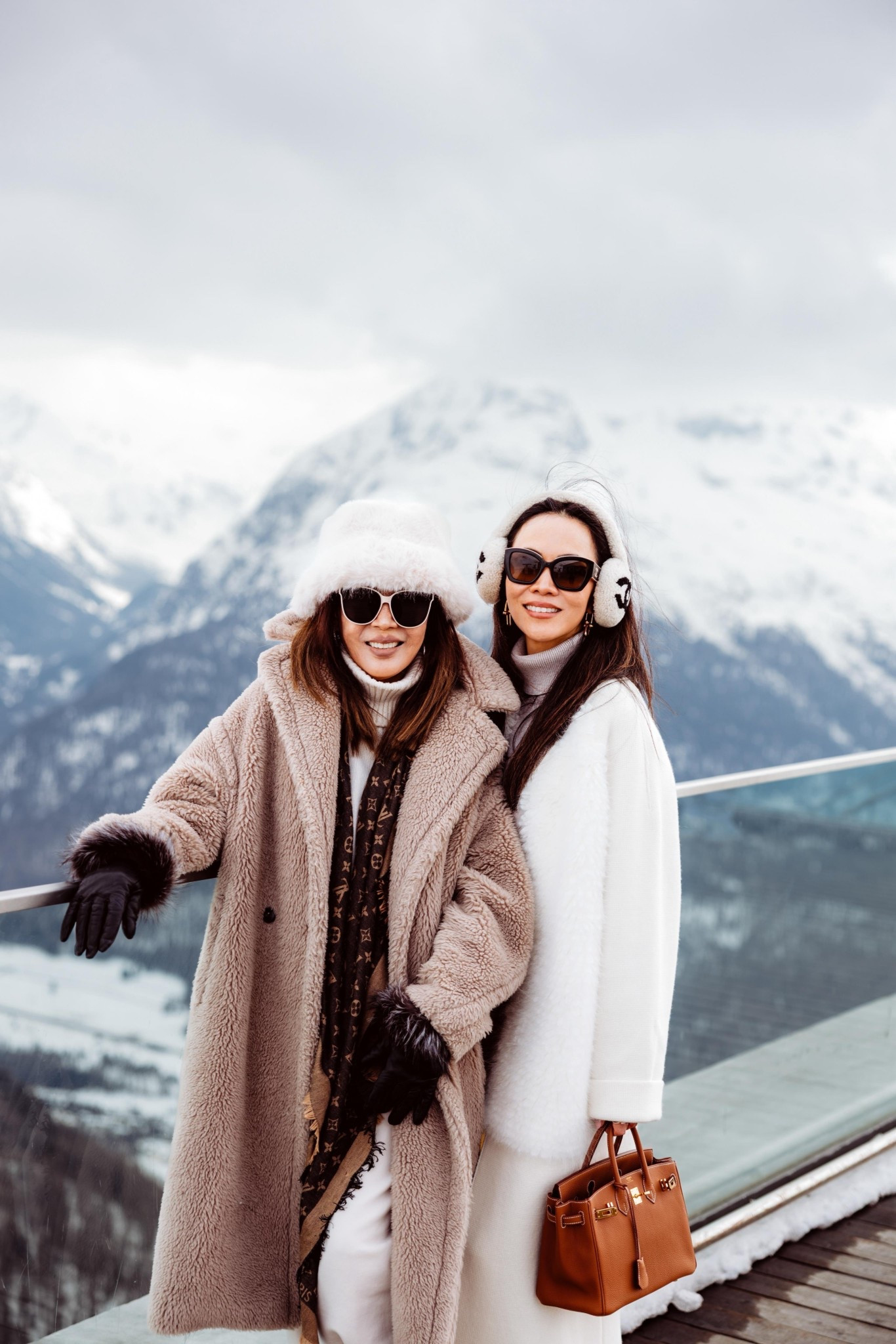 St. Moritz with my mom — one of those trips I’ll always remember.
Linked our exact pieces and similar options here.

#stmoritz #winterstyle #winterfashion #neutralstyle #classicstyle #luxewinter #europewinter #winteroutfits #chicwinter #motherdaughter #travelstyle #winterchic



#LTKSeasonal #LTKTravel #LTKOver40