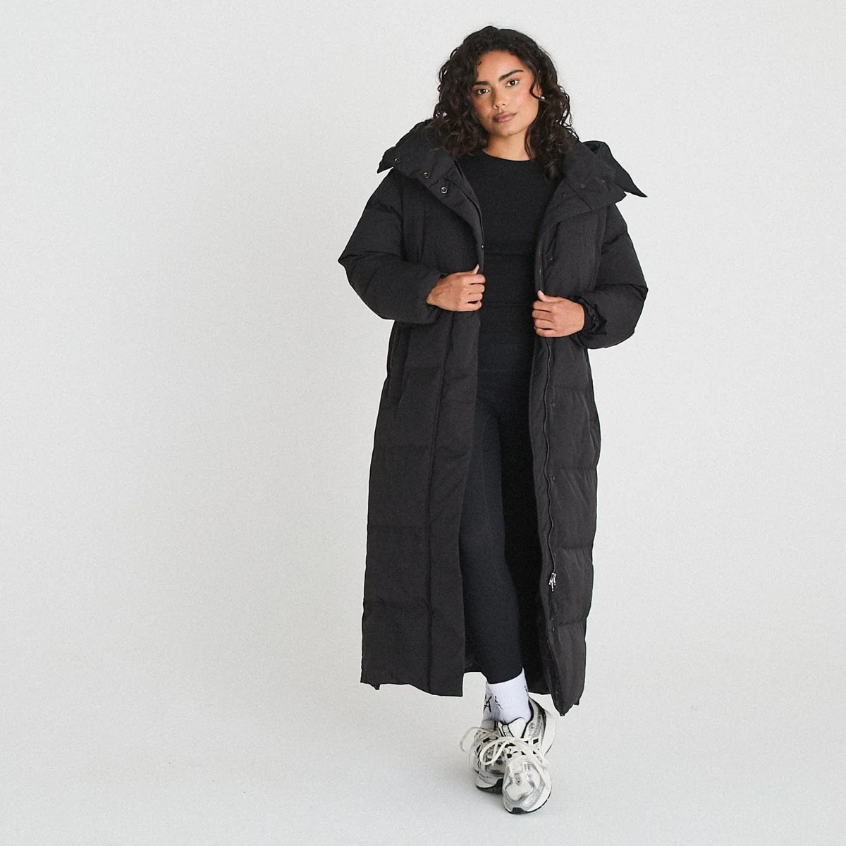 THE LONG PUFFER COAT - BLACK | WAT The Brand