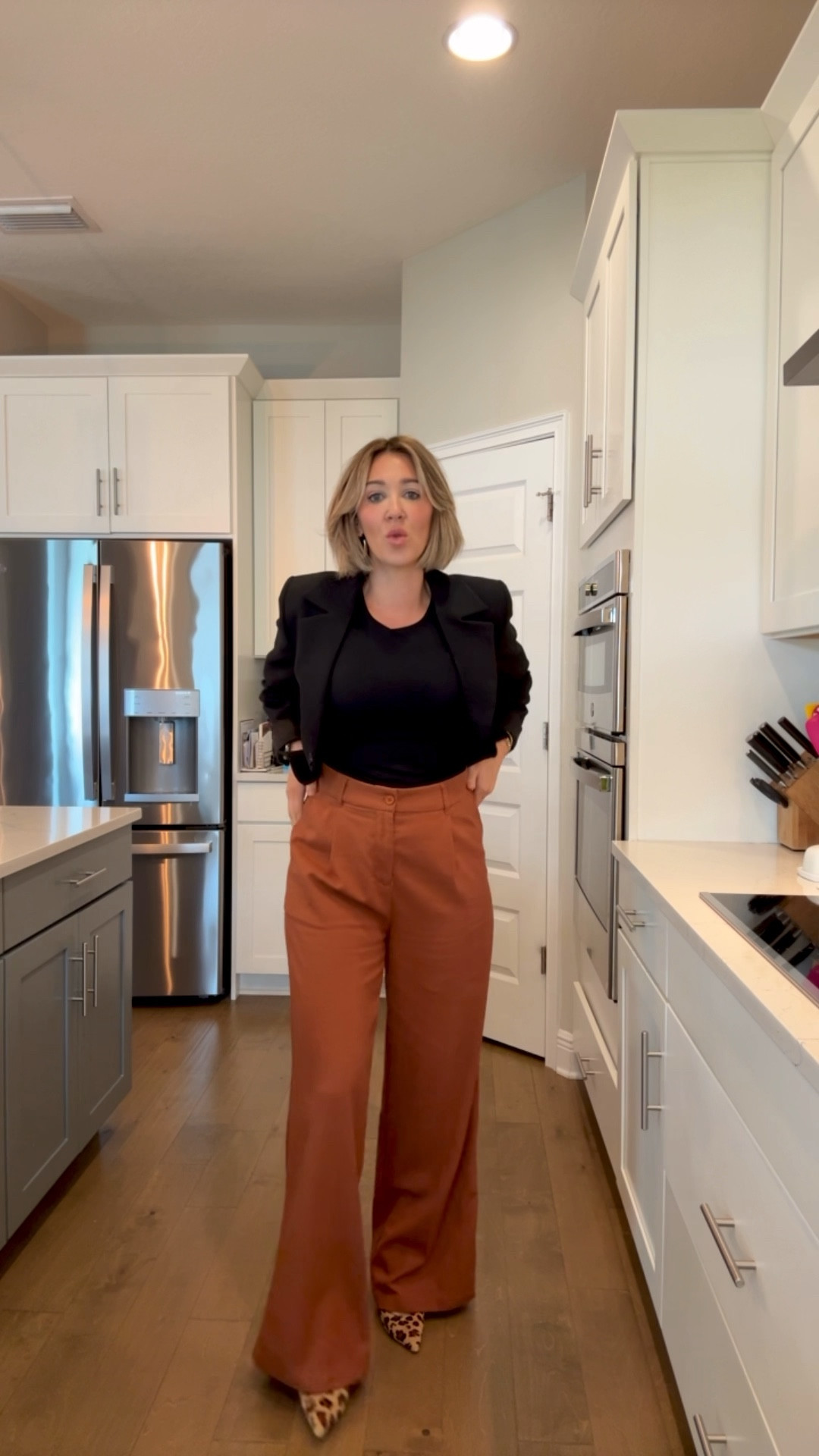 Wearing mediums, 31” inseam in the pants 

#LTKStyleTip #LTKWorkwear