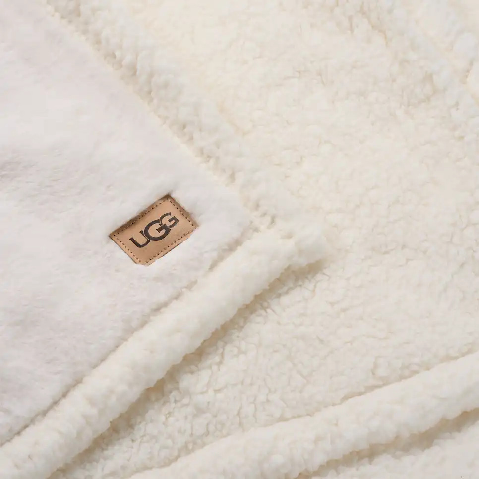 Cynthia Throw 50" x 70" | UGG (US)