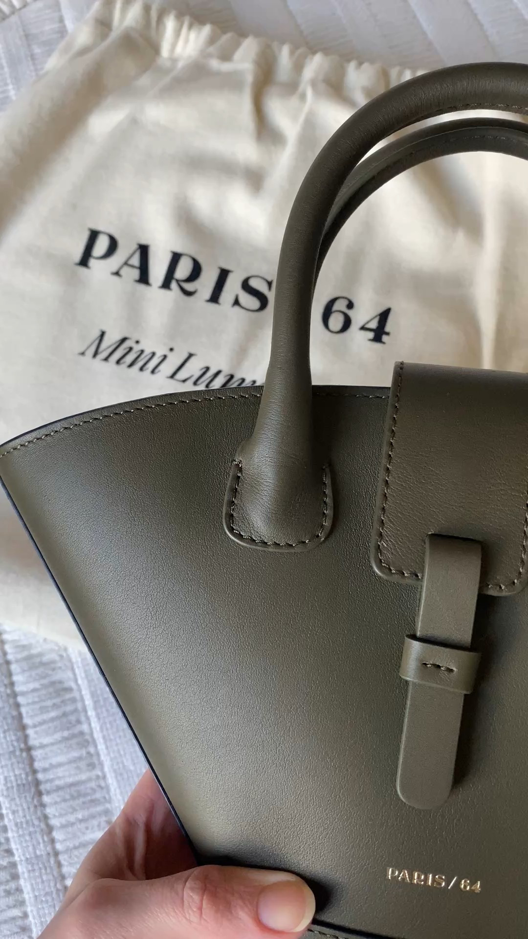 UNDONE by how beautiful this dark olive purse is from Paris 64. Wow wow wow. In love 🥹 This is the Mini Luminére. It also comes with a strap!!

Equestrian, autumn, purse, fall fashion, autumn fashion, fall style, autumn style, handbag, wedding guest outfit, gifts for her, Christmas gift, holiday gift, gift, guide, must have, handcrafted, leather purse, green purse, preppy, classic, timeless

@paris64

#LTKItBag #LTKStyleTip #LTKSeasonal