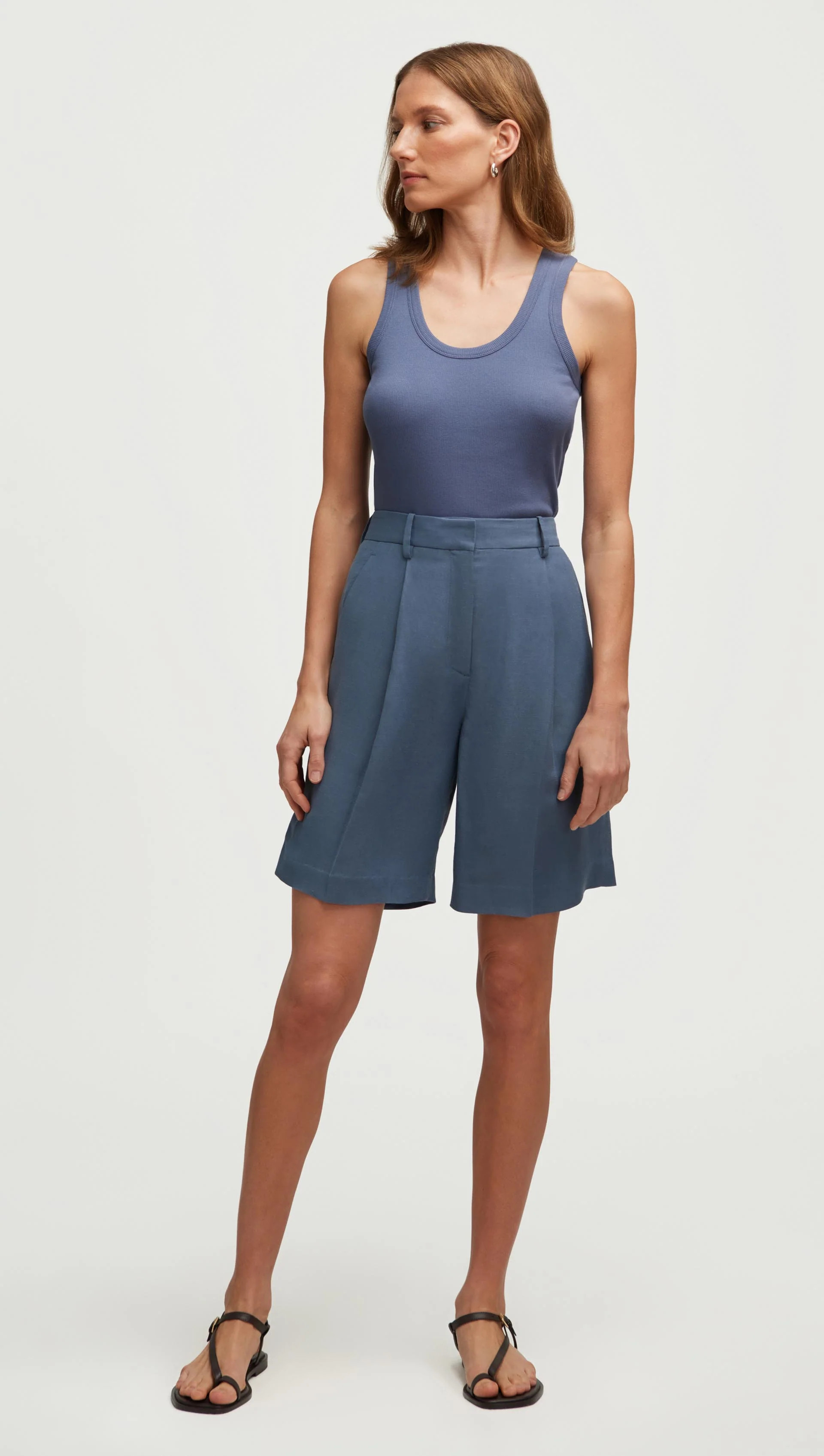 Pleated Shorts in Viscose Linen Twill | Powder Blue 2 / Powder Blue | Argent