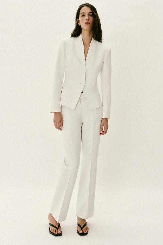 FITTED BLAZER WITH SHOULDER PADS | Zara US