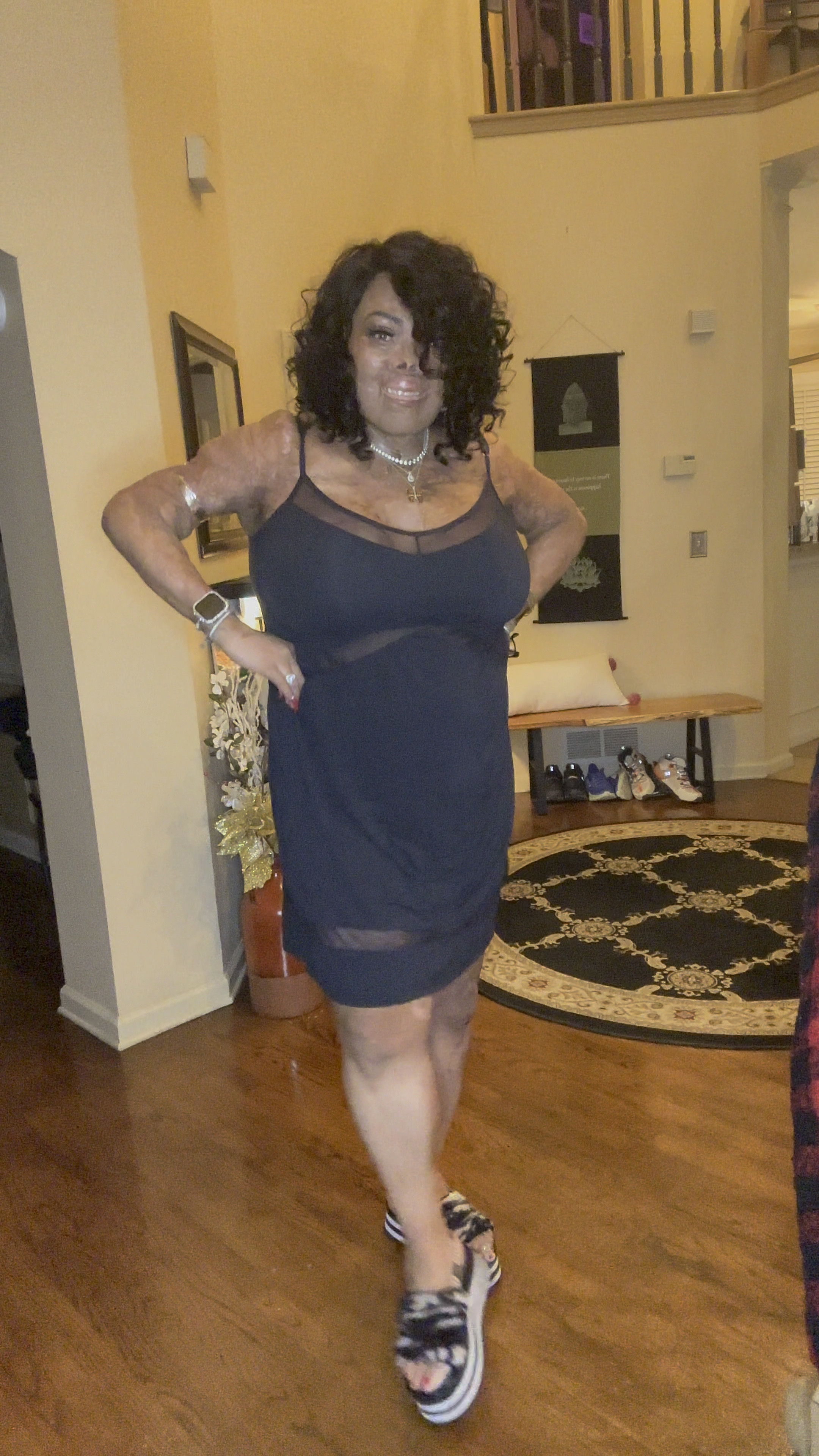 Attention, hot flashes: This Honeylove Chemise has got you beat!

***Code:BurnedBeauty 10% Off at Honeylove 

Loungewear O’Clock!🙏🏽

#LTKGiftGuide #LTKover40 #LTKstyletip