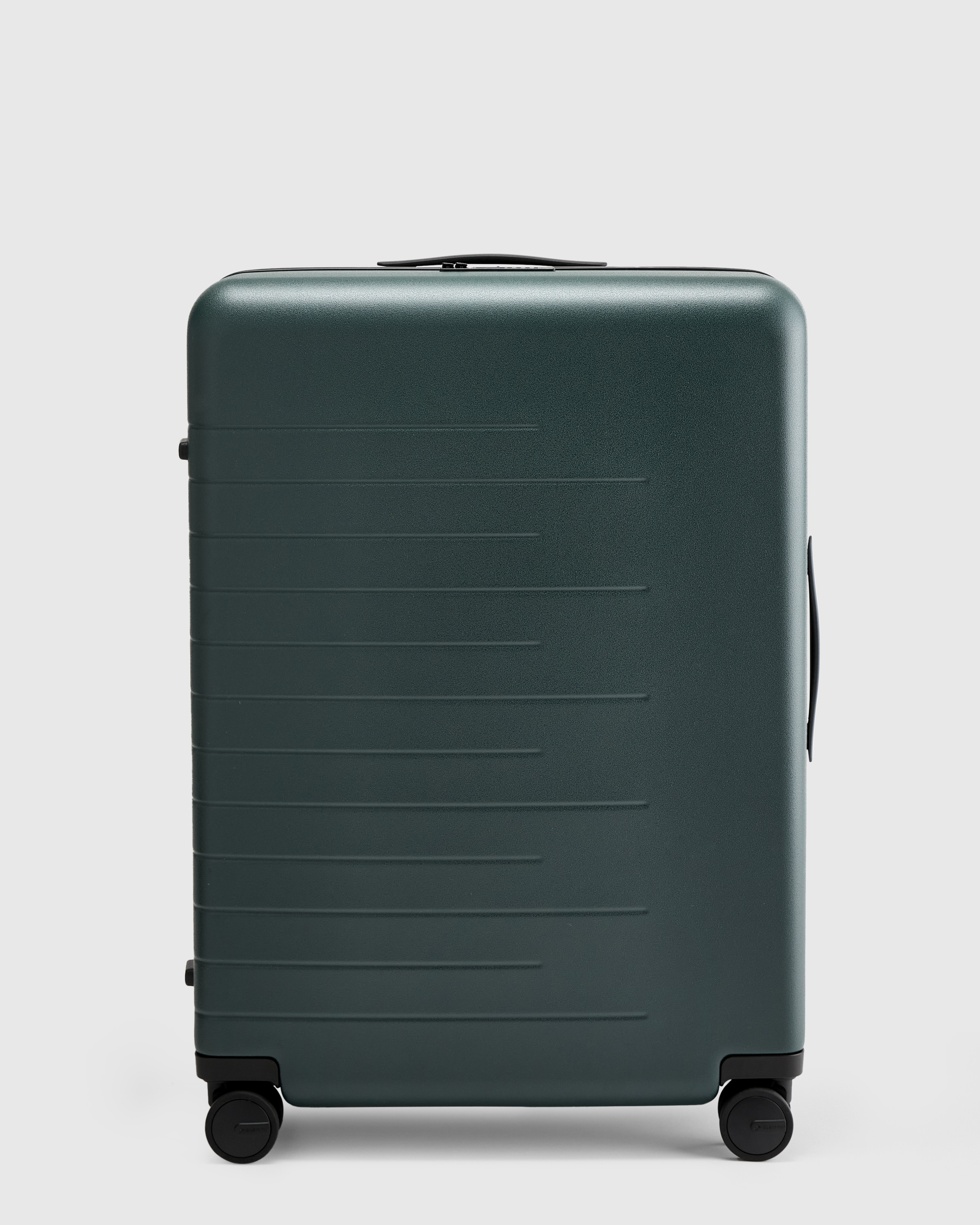 Expandable Large Check-In Suitcase | Quince