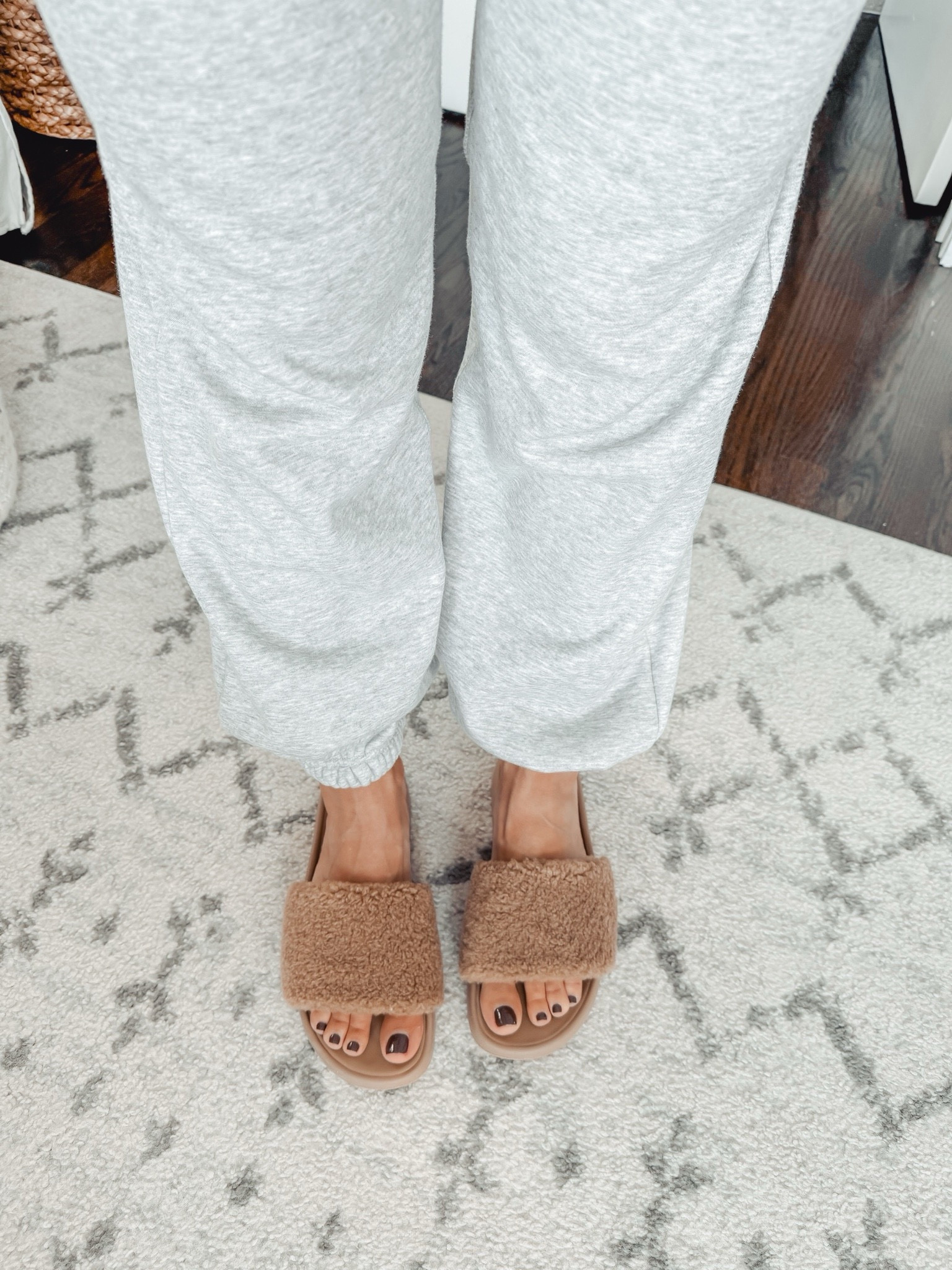 Lululemon fleece sherpa restfeel slides runs tts

#LTKShoeCrush #LTKStyleTip #LTKSeasonal
