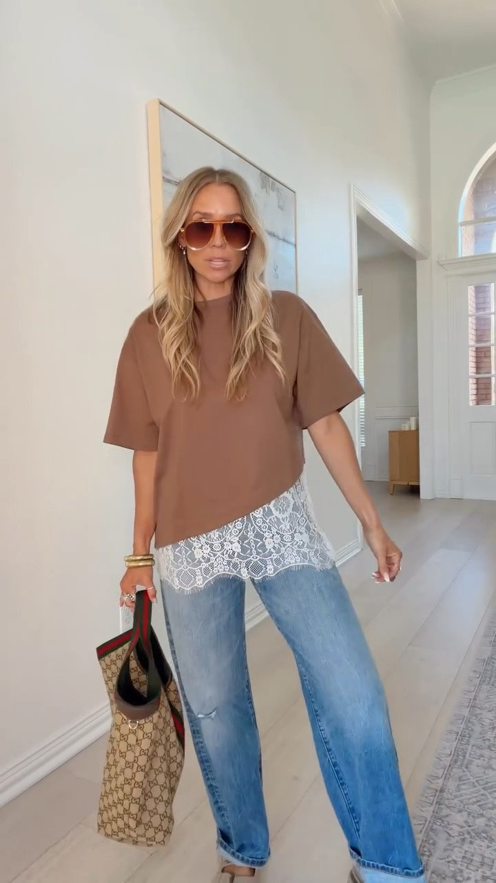 🤍This Amazon top is giving designer vibes for less! 

Size: S / TTS / 5’5” / 120ish lbs