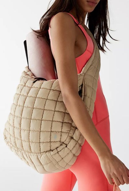 Bag
Crossbody bag 


#LTKfindsunder100 #LTKitbag #LTKfitness
