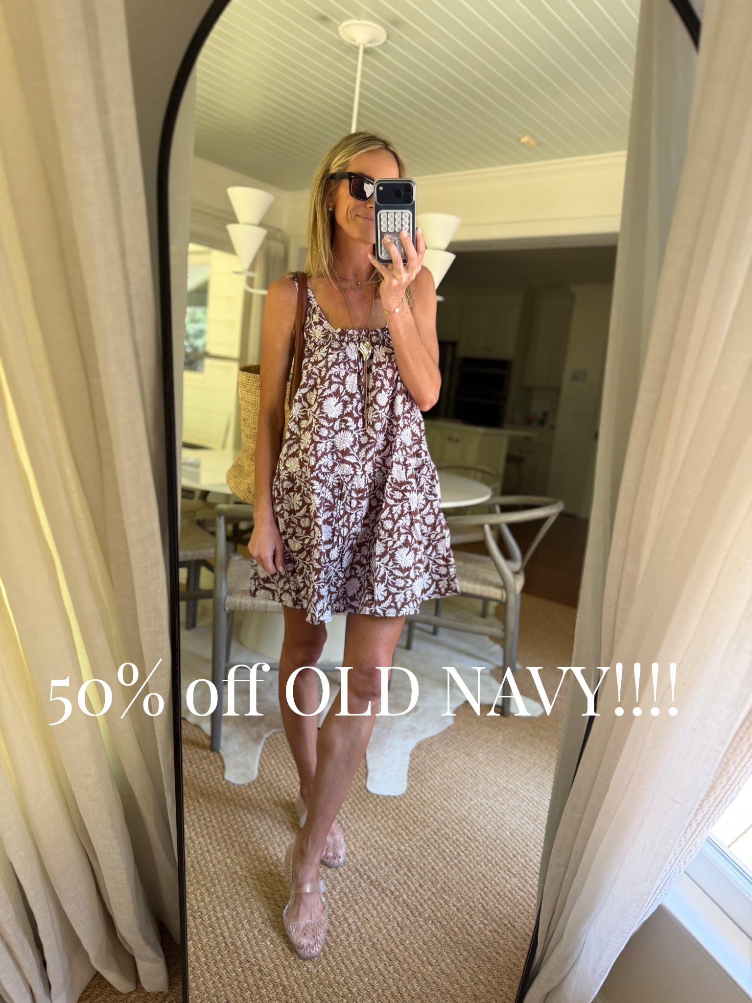 Omg this is a great sale! Grab these faves!
XS in this dress
Smalls in tops 
S swim 
Small sets 
2 jeans 