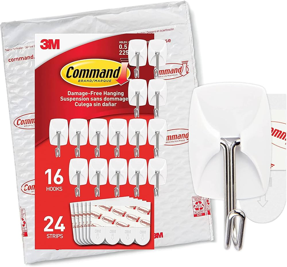 Visit the Command Store | Amazon (US)
