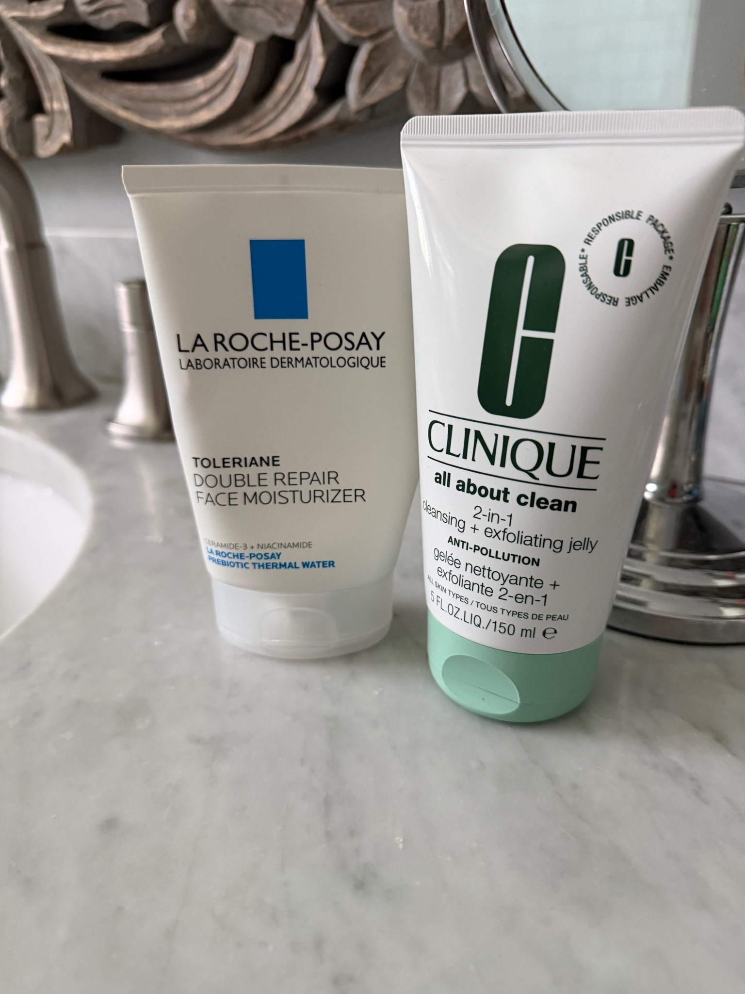 the cleansers that have never let me down 🫧✨

La Roche-Posay + Clinique All About Clean — this duo has been on my shelf longer than most relationships and for good reason. my skin has never been confused, never been stripped, never been mad at me. just clean, calm, and clear.

if you’re still searching for the one — this might be your sign 🤍

linked on my LTK! 🔗

#LTKBeauty #LTKselfcare #LTKgrwm