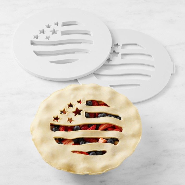 Williams Sonoma American Flag Lattice Pie Top Cutter | Williams-Sonoma