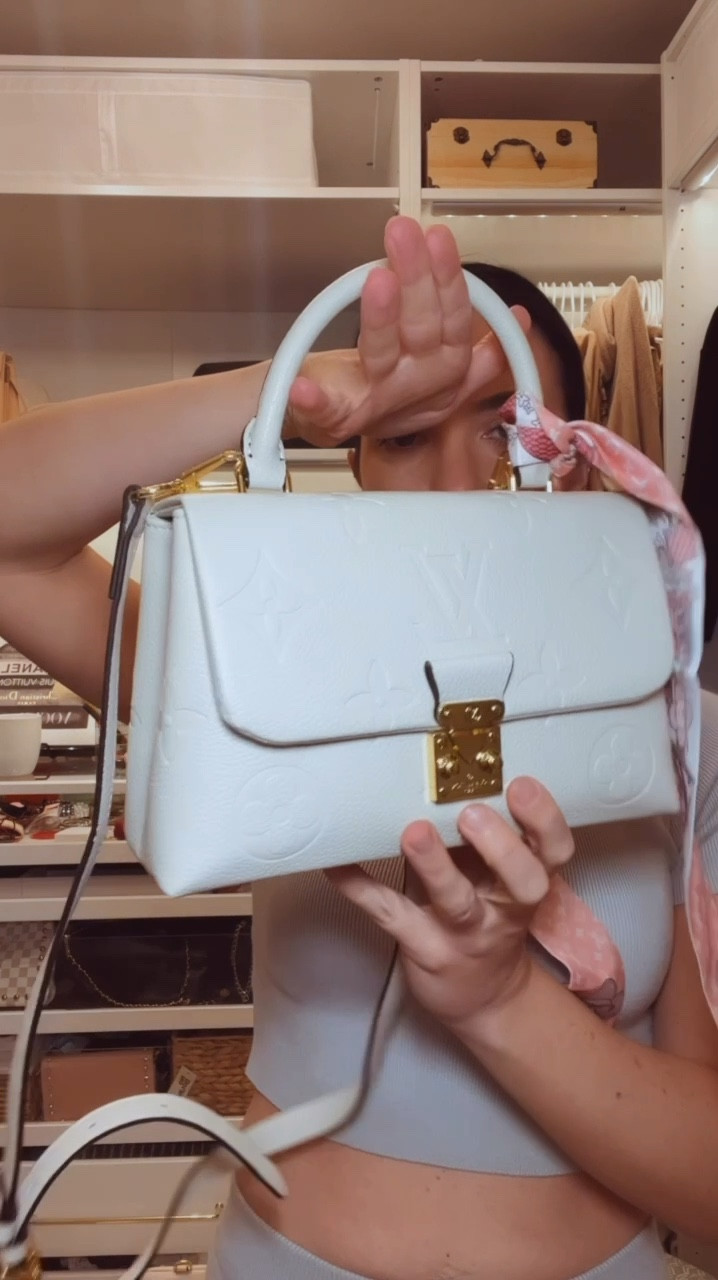 Dhgate
Dhgate handbag


#LTKItBag #LTKFindsUnder100
