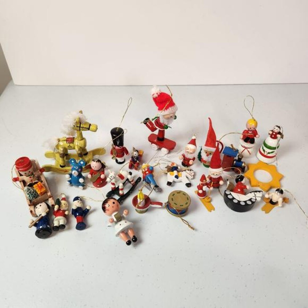 Price:
        $37.26 | Etsy (US)