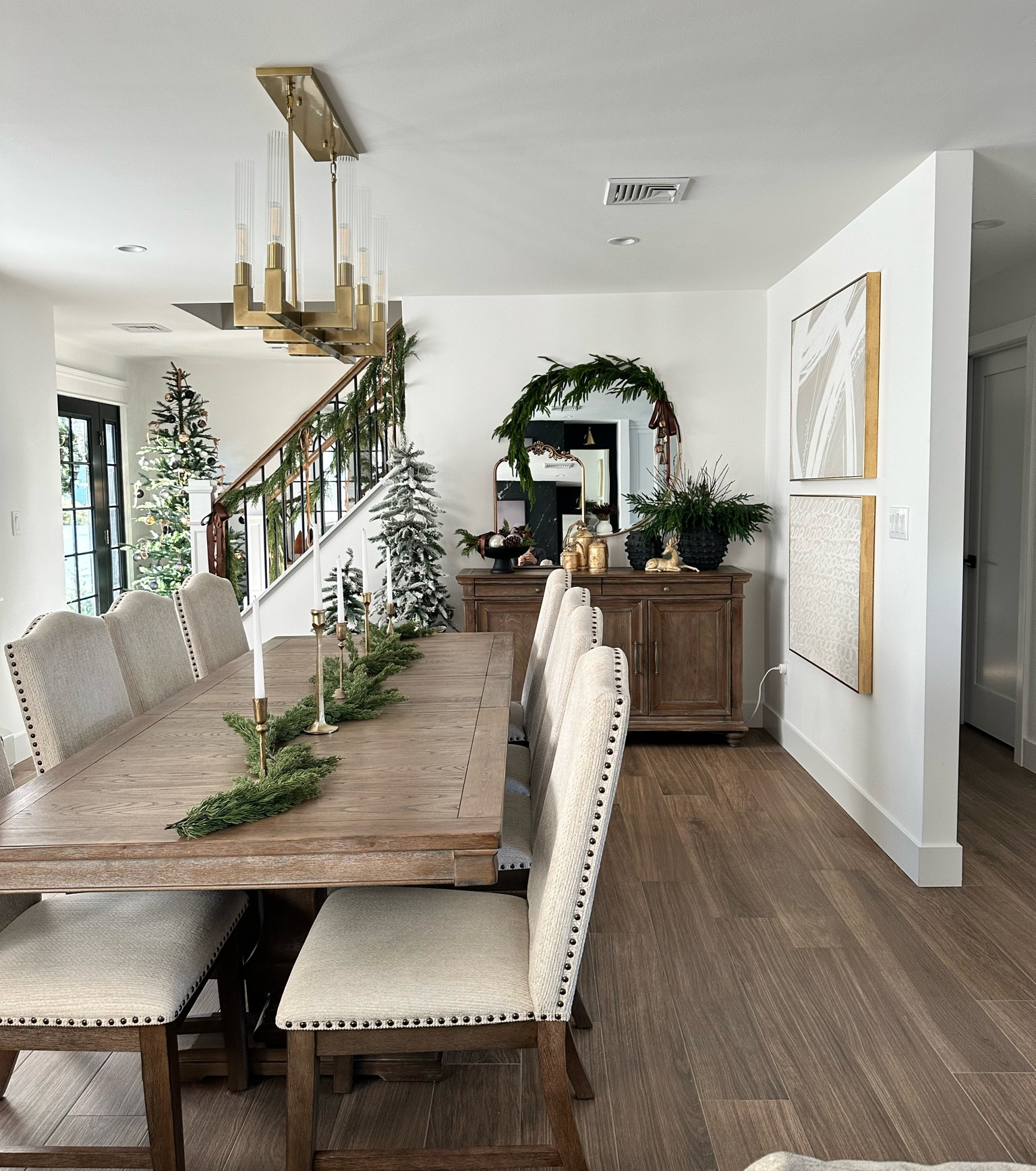 Dining room inspo, holiday decor, Christmas decor, flocked Christmas tree, dining table, sideboard

#LTKhome #LTKHoliday