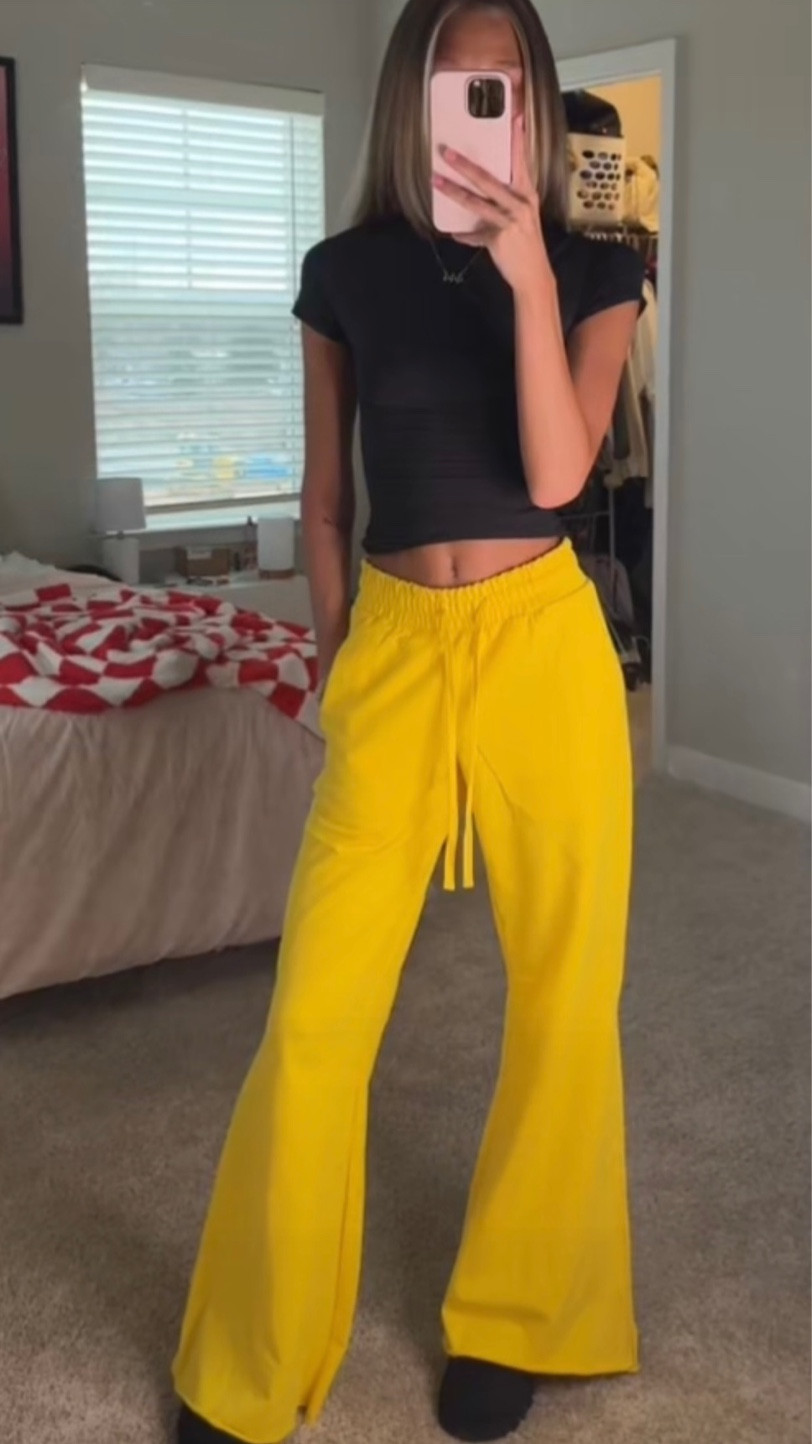 Pants are from iamgia! I’m not sure if they carry them anymore though 🥲

#LTKGiftGuide #LTKFind #LTKstyletip