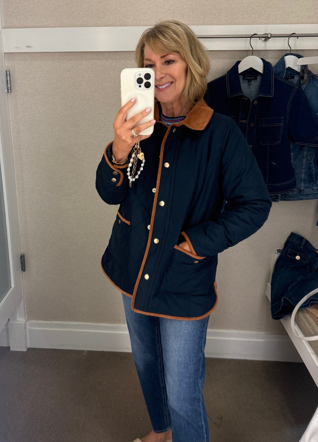 A barn jacket is so versatile and perfect for fall!🍂

#LTKSaleAlert #LTKOver40 #LTKSeasonal