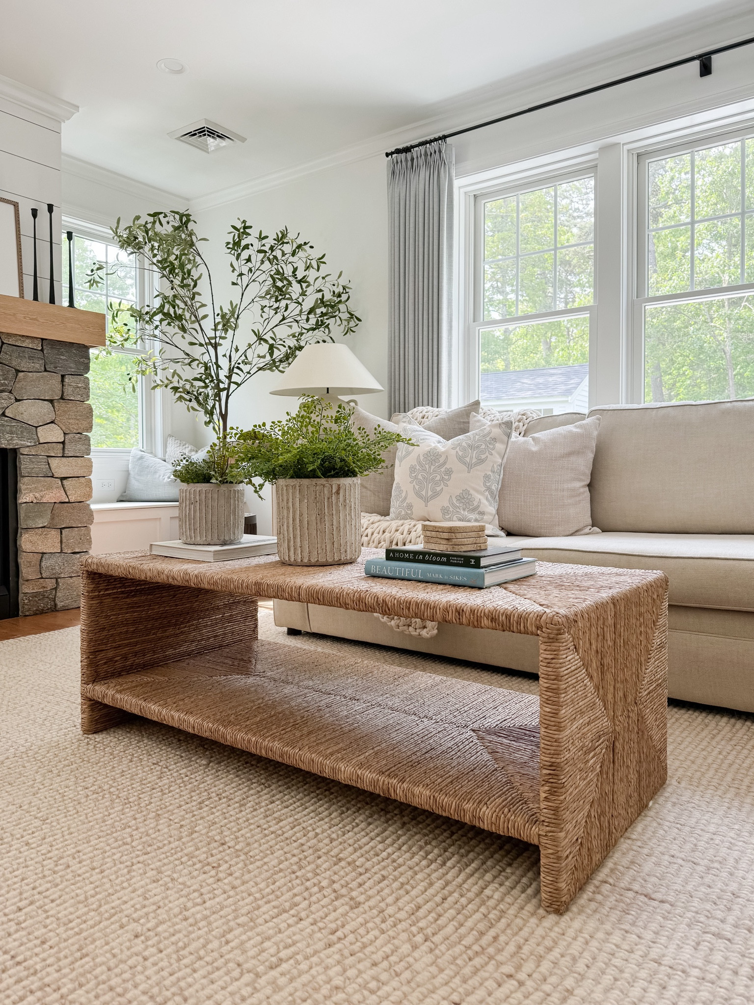 Coastal Living Room

coastal home, sectional, beige home, pottery barn, woven coffee table, gray curtains, sherri calnan home 


#LTKFindsUnder50 #LTKStyleTip #LTKHome