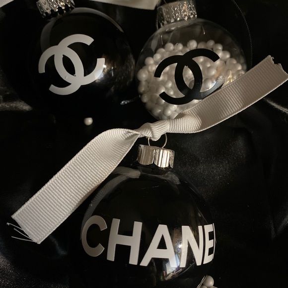 Set of 3 Chanel black / white clear ornaments | Poshmark