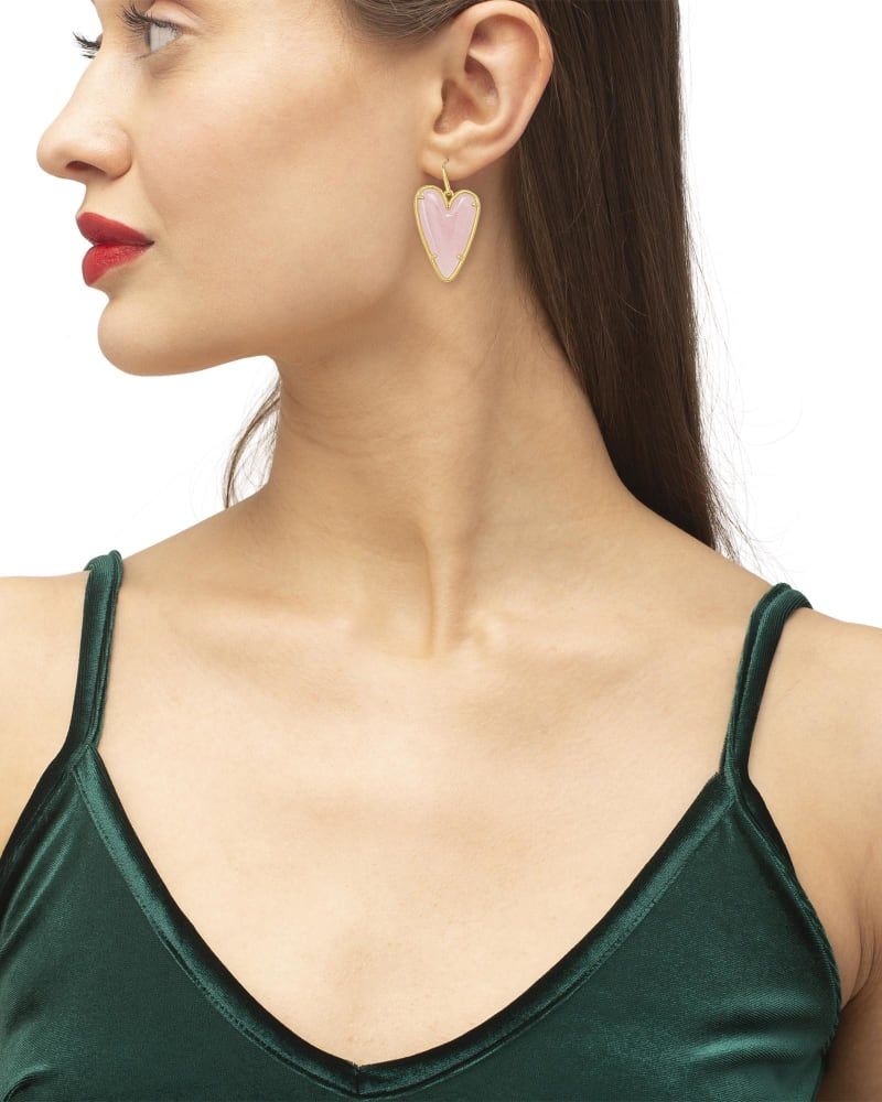 Ansley Heart Gold Drop Earrings in Rose Quartz | Kendra Scott