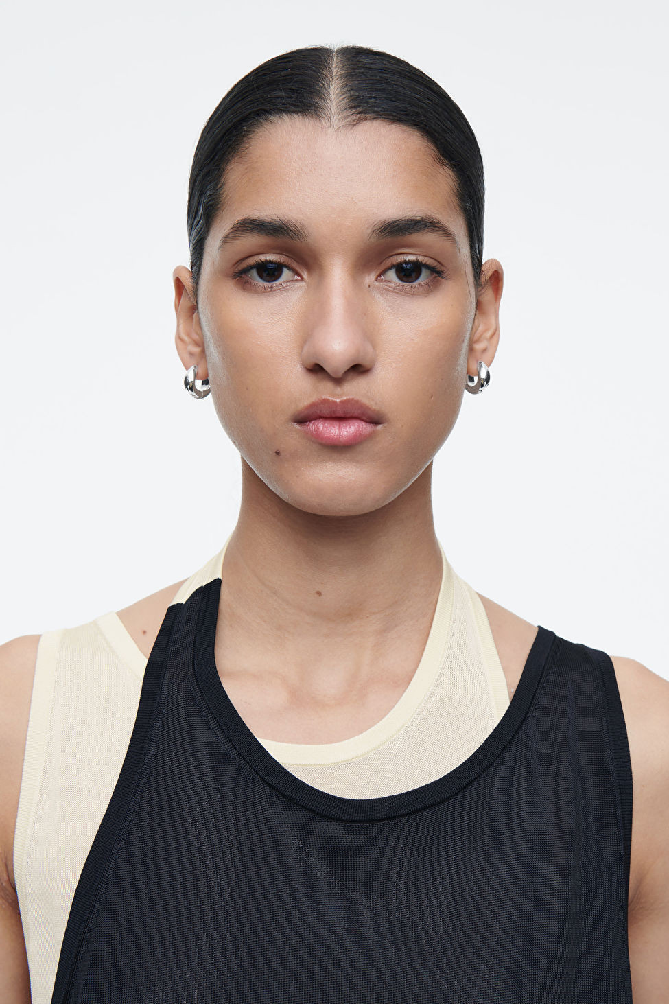 MINI CURVED HOOP EARRINGS - SILVER - COS | COS UK