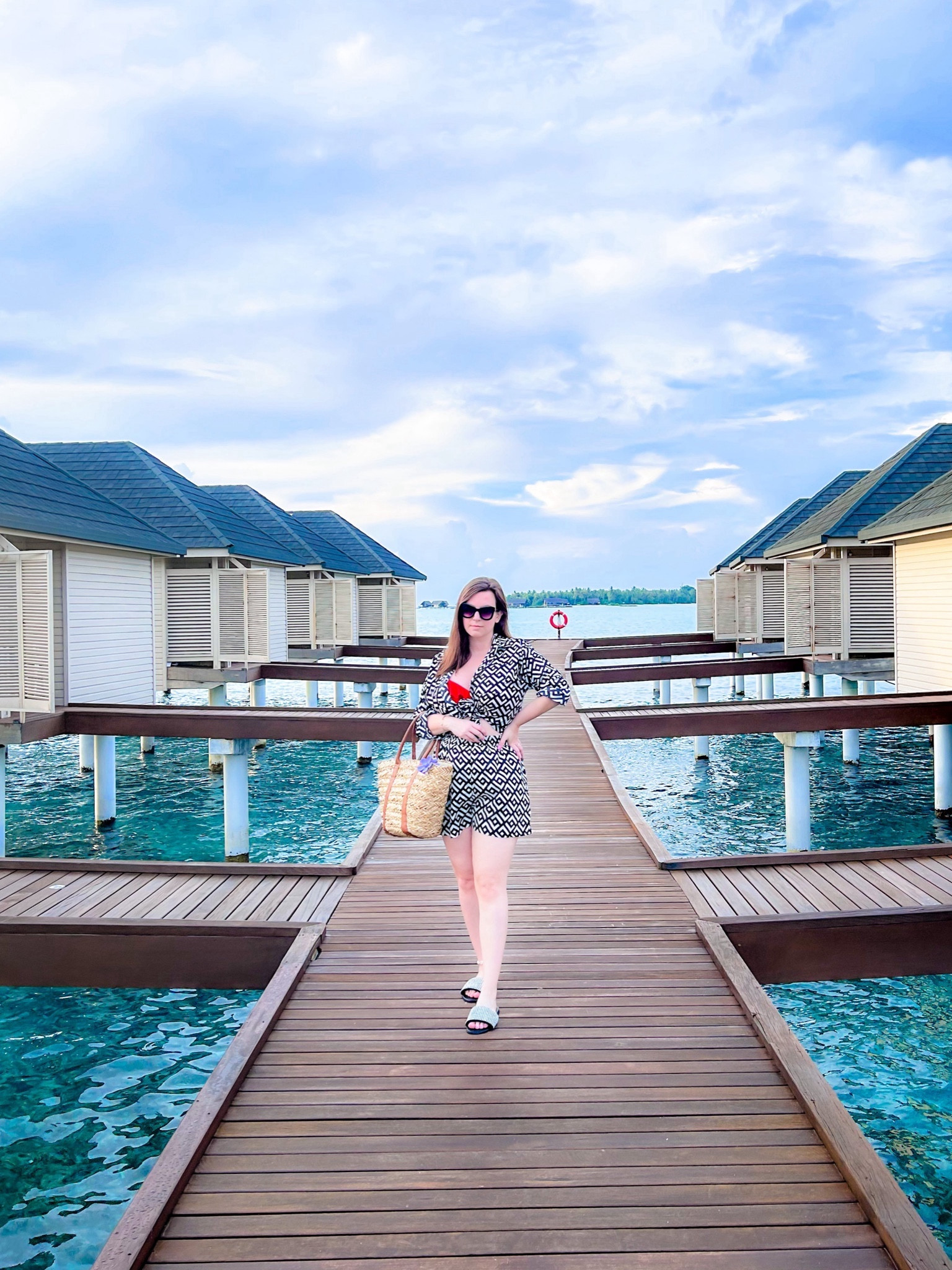 Maldives Breakfast Outfit 🖤🤍

#LTKmidsize #LTKfindsunder100 #LTKtravel