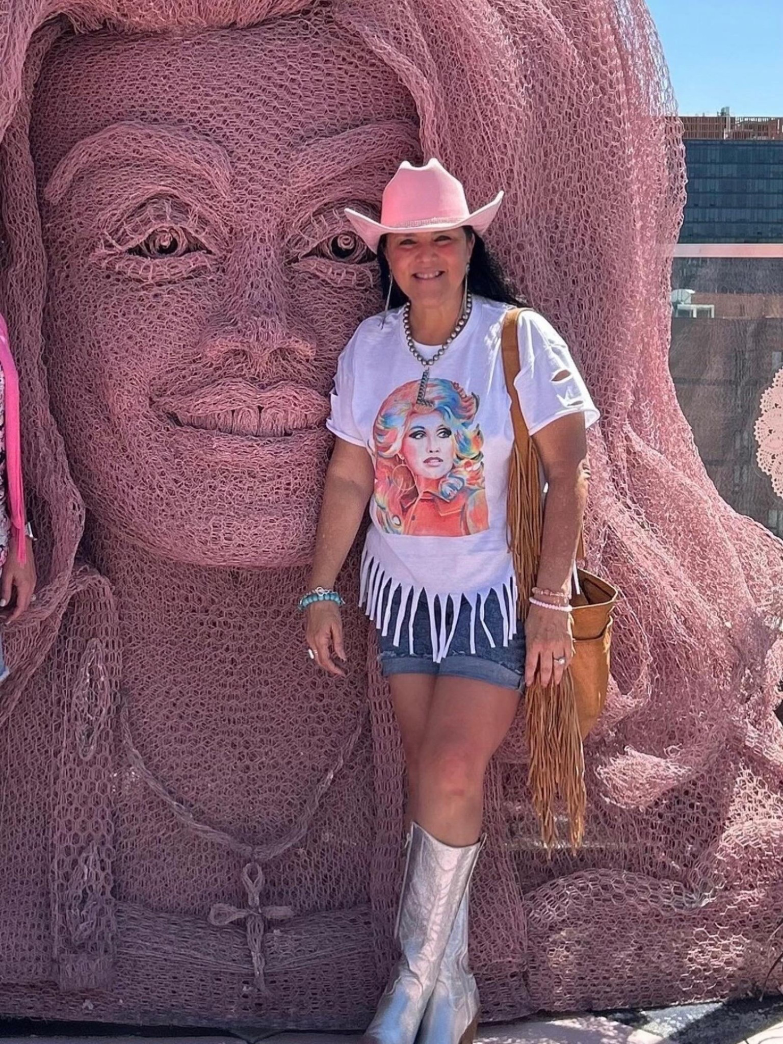 cowgirl style is always a favorite! cute boots, classic denim, and a little confidence make the whole look. always be confident 🤎

hashtag set
#cowgirlstyle #westernstyle #over50fashion #midlifefashion #agelessstyle styleover50 fashionover50