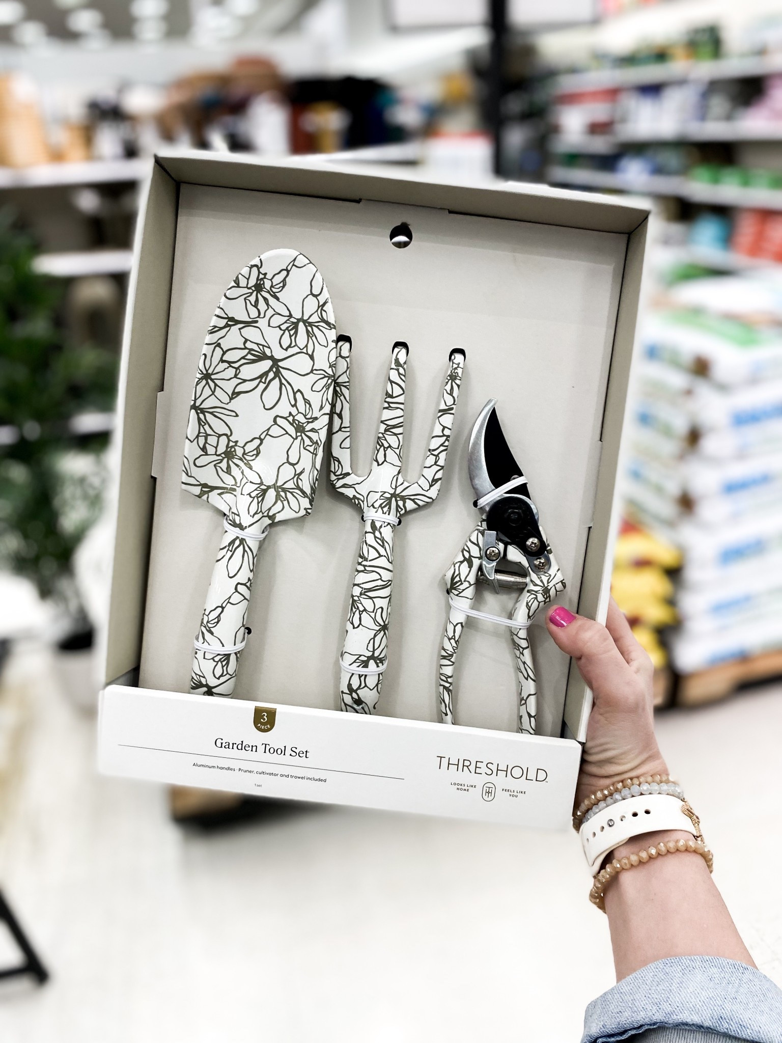 The PERFECT gift idea for the gardener in your life! I’m getting a set for my mom this Mother’s Day! 🌼🌿 

#MothersDay #GiftIdea #Gardening #Summer #Target 

#LTKSeasonal #LTKFindsUnder50 #LTKHome