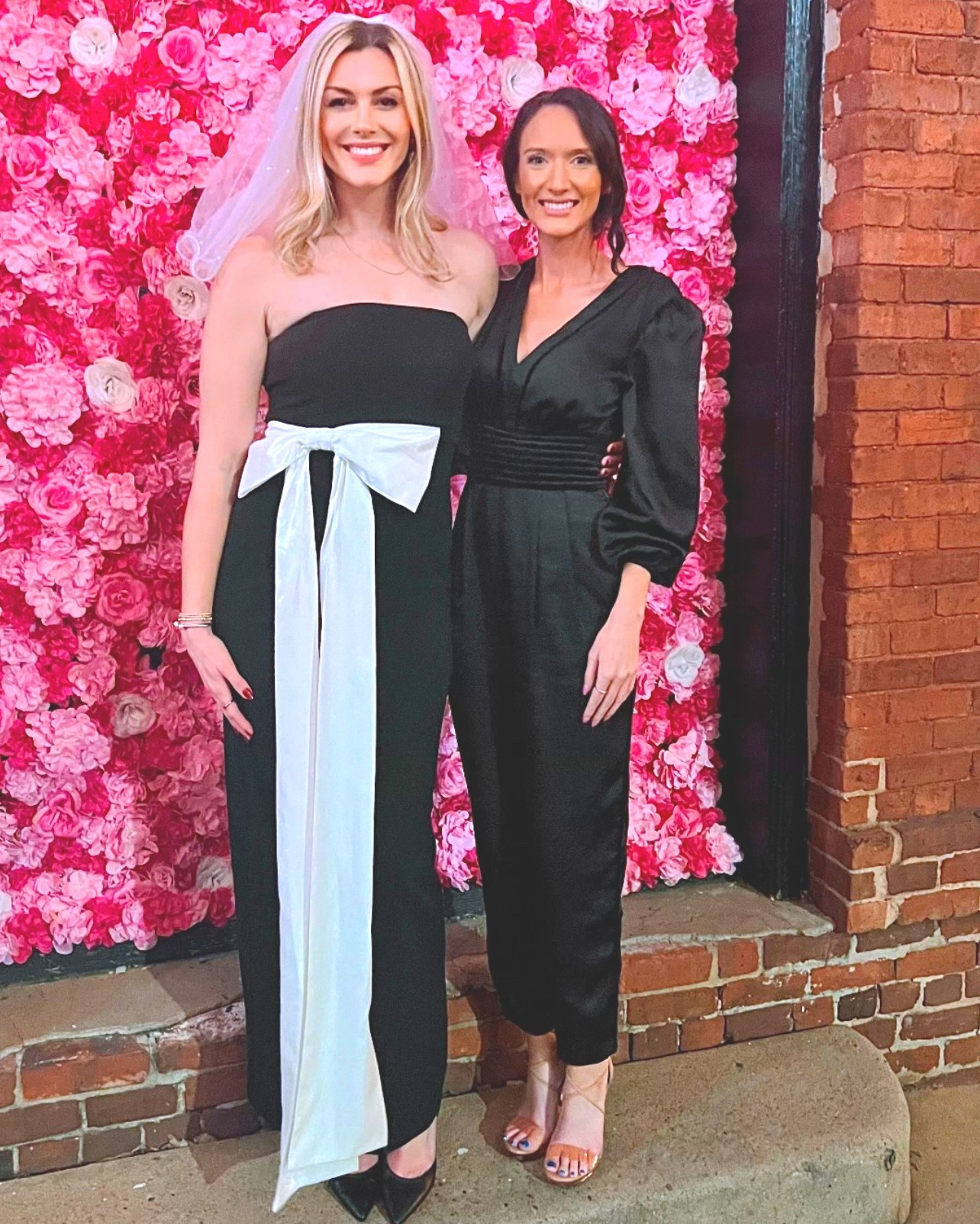 This romper 🤩🤩🤩

#LTKStyleTip #LTKWedding #LTKSaleAlert