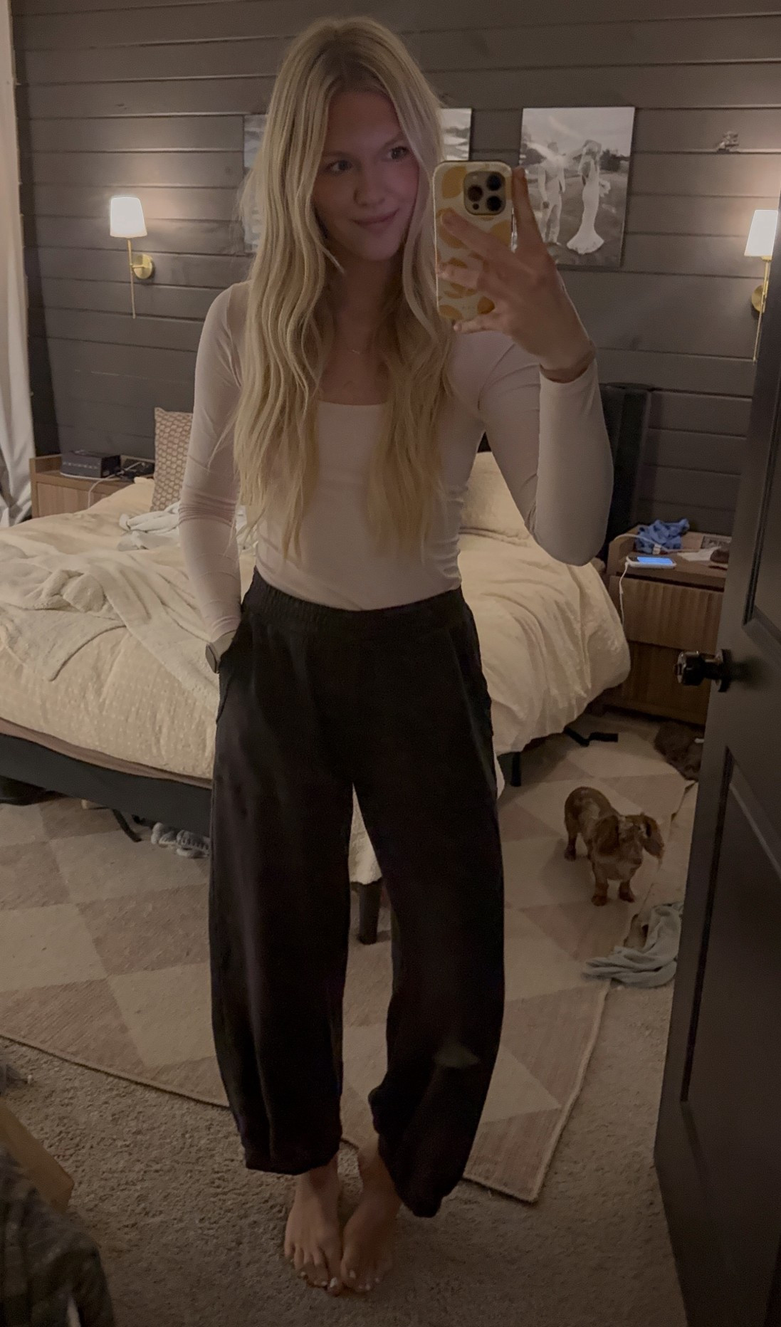 5’8 145lbs wearing size small long in pants 

#LTKootd #LTKdayinmylife #LTKmomlife