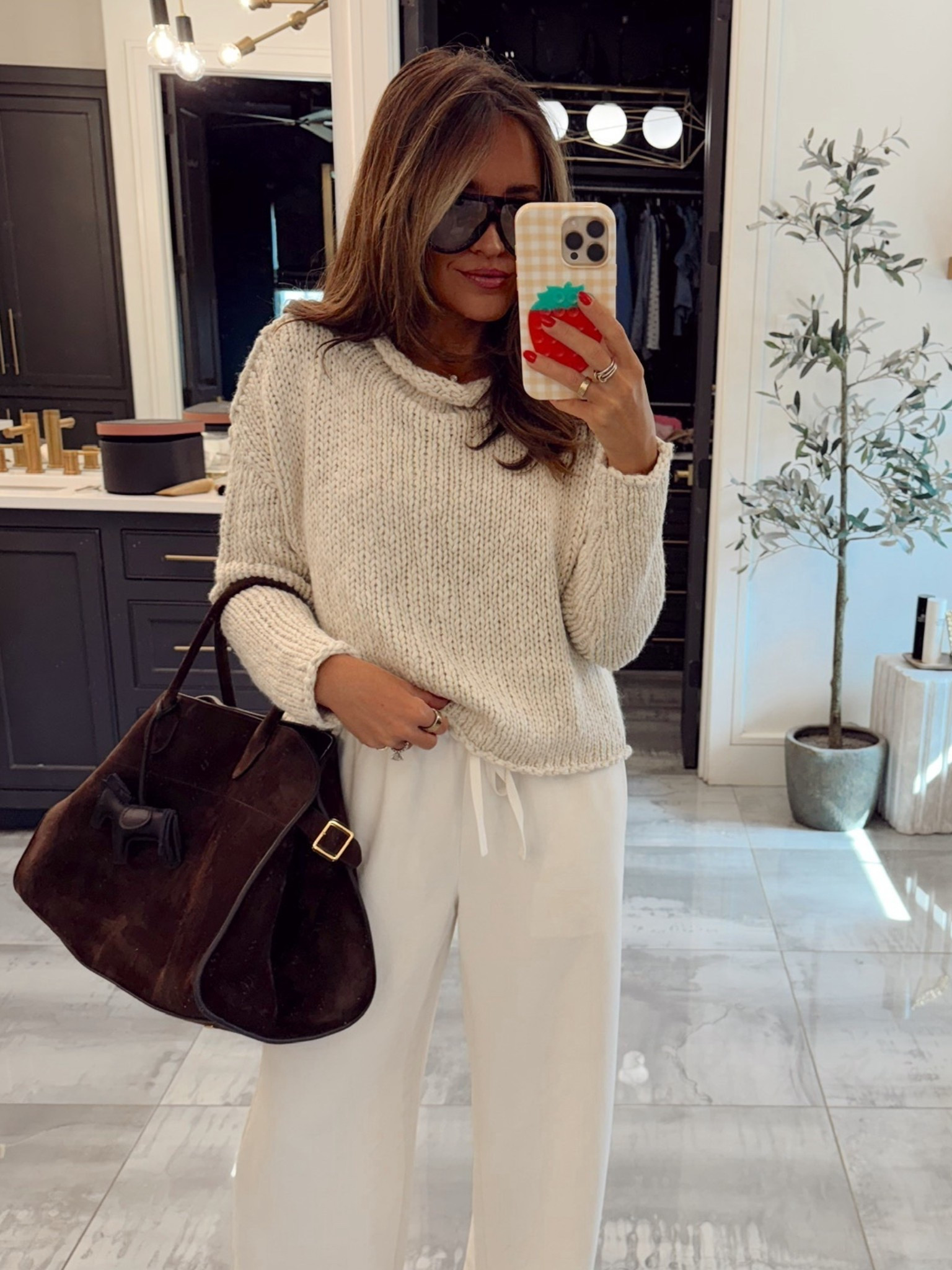 The best roll neck sweater!! so easy to style 🤍 