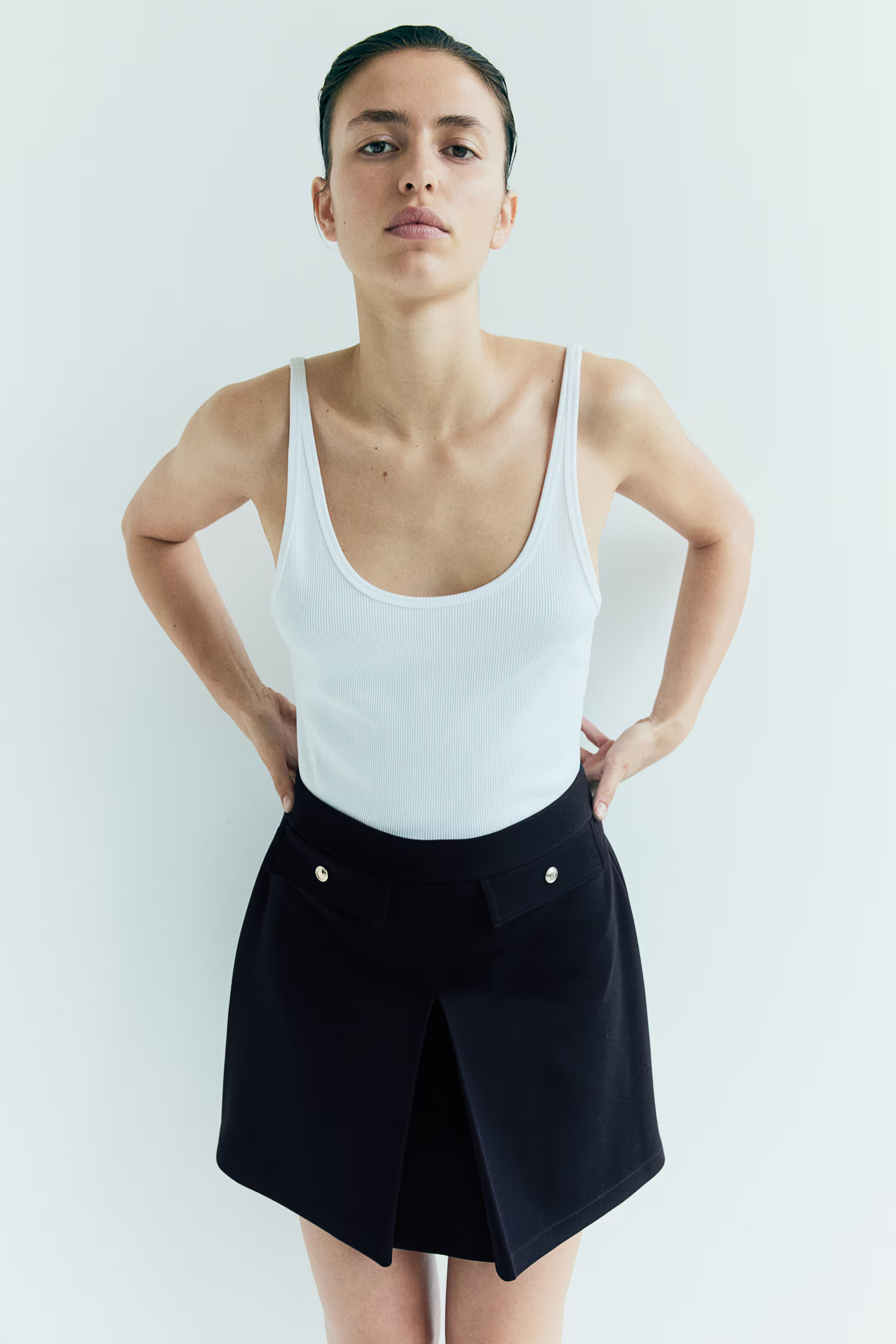 Pleat-detail skirt - Navy blue - Ladies | H&M GB | H&M (UK, MY, IN, SG, PH, TW, HK)