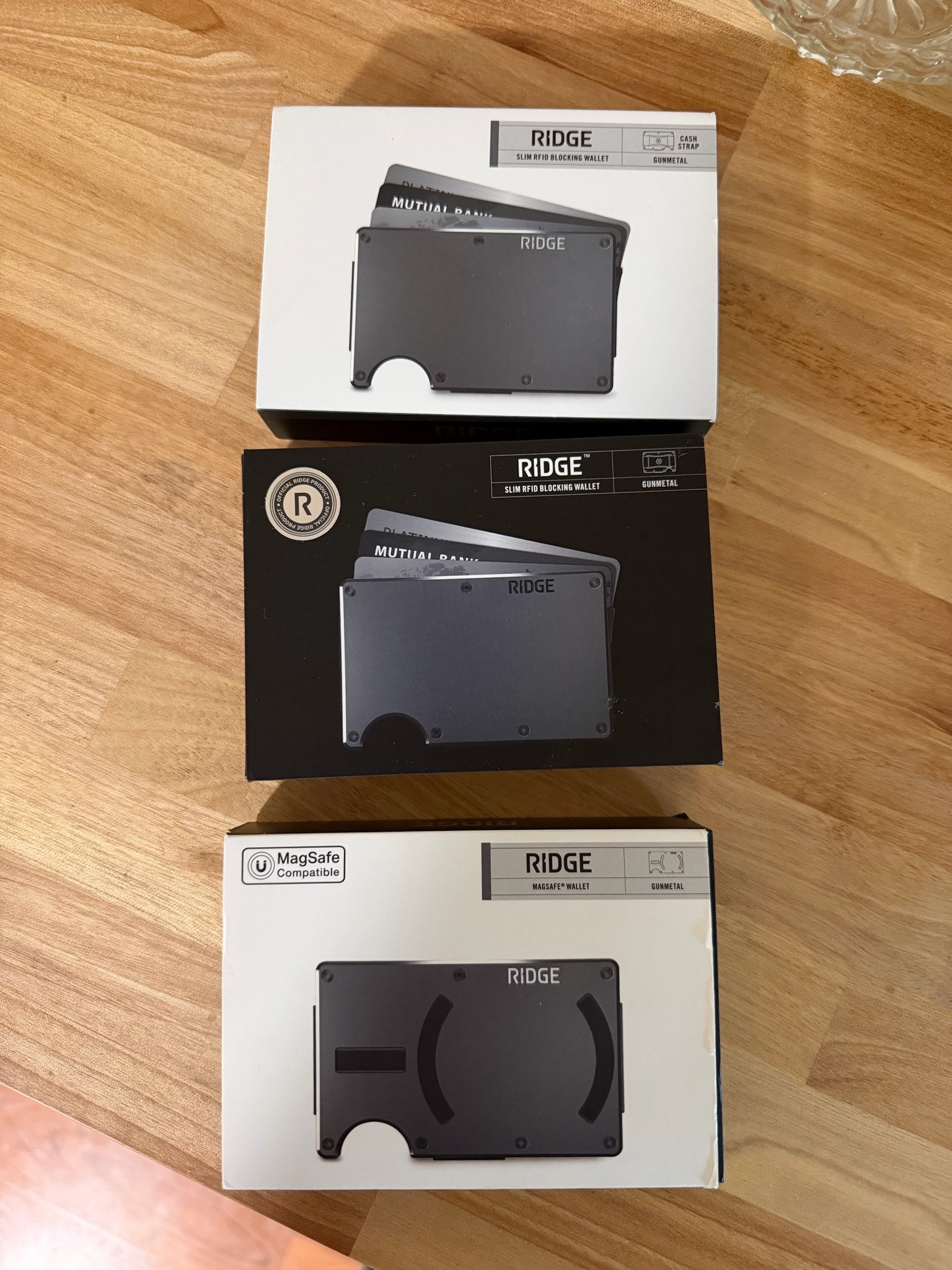 The best gift idea for men- Father’s Day, men’s birthday gift, men’s Christmas gift 

A wallet men love

#LTKMens #LTKSaleAlert