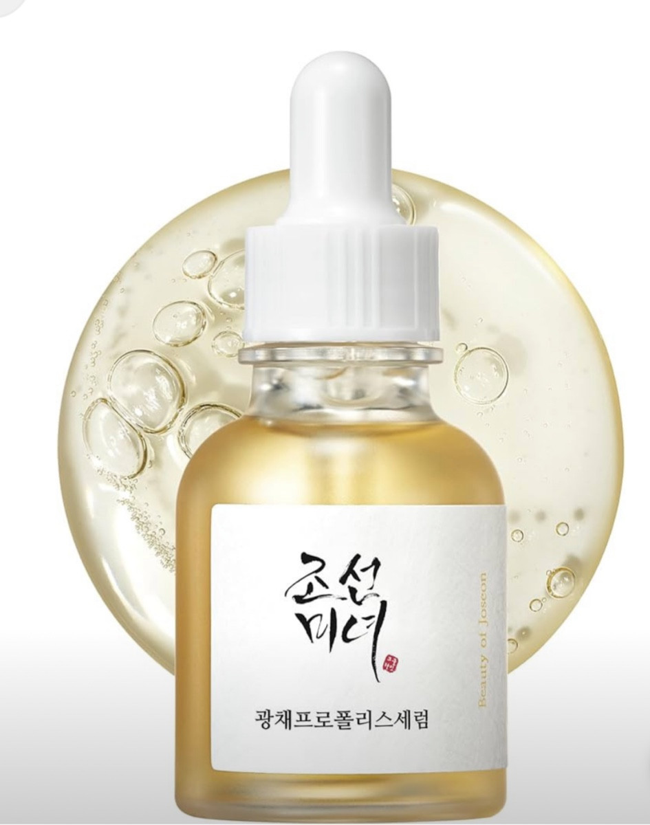 Serum with propolis and niacinamide 
