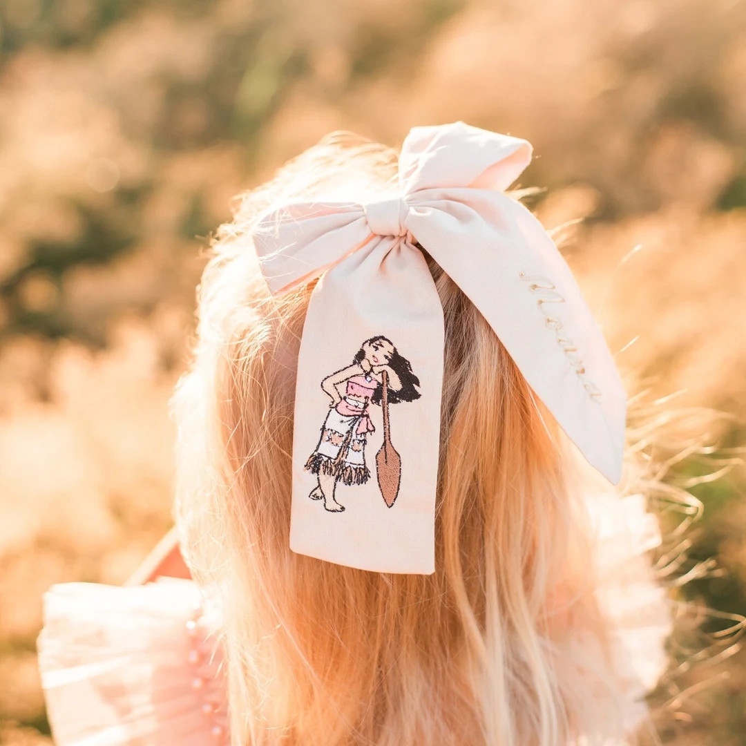 Moana Princess Bow Island Girl Beige Cotton Personalized Embroidered Bow - Etsy | Etsy (US)