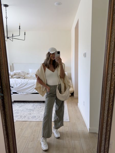 Medium in pants, top & zip up! 

Casual outfit, mom outfit, cargo pants, cream zip up, cream jacket, baseball hat, casual style, mom style, bump friendly

#LTKbump