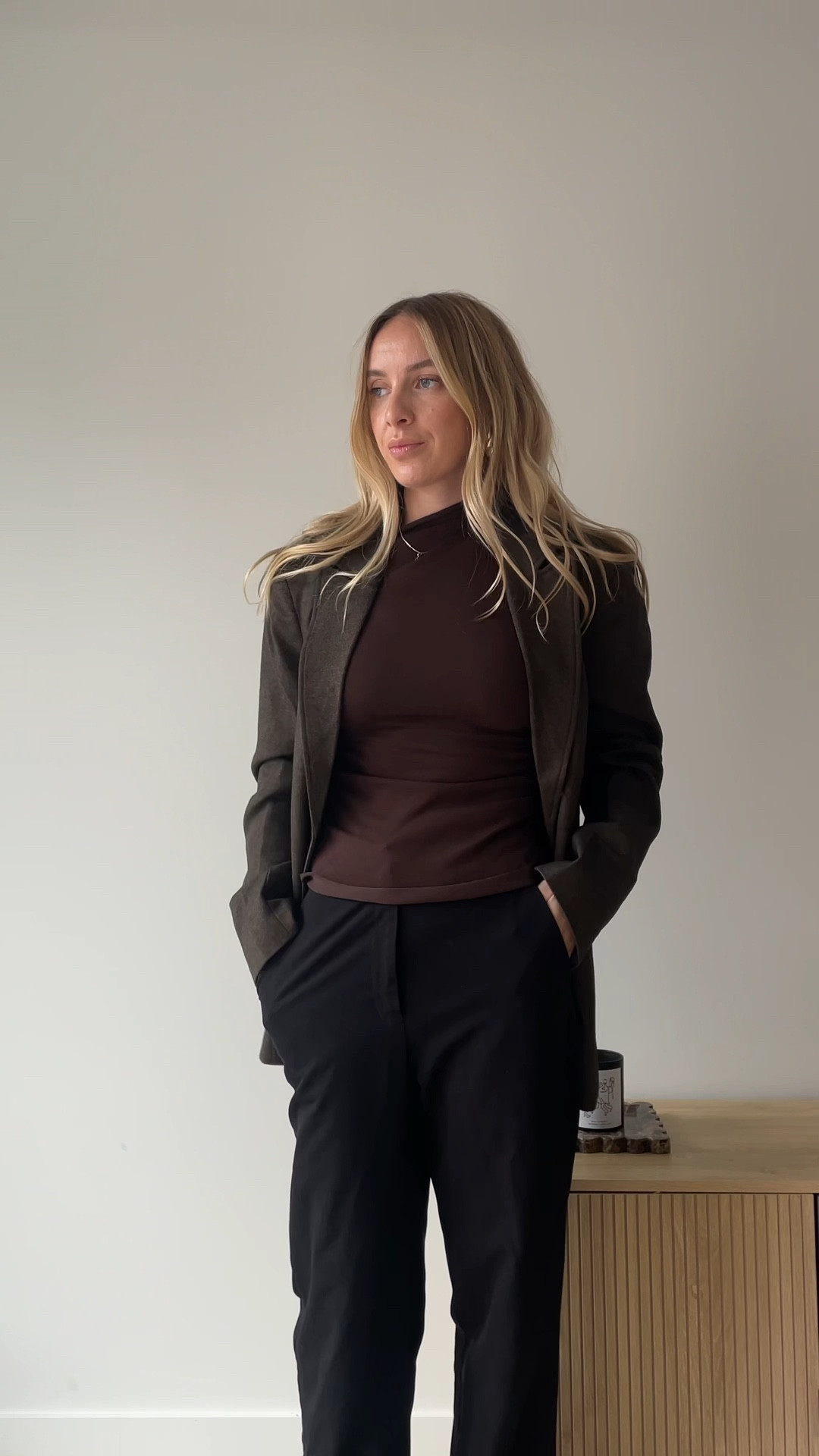 Dissh new chocolate blazer + knit 🤍 

#LTKaustralia #LTKnewzealand #LTKworkwear
