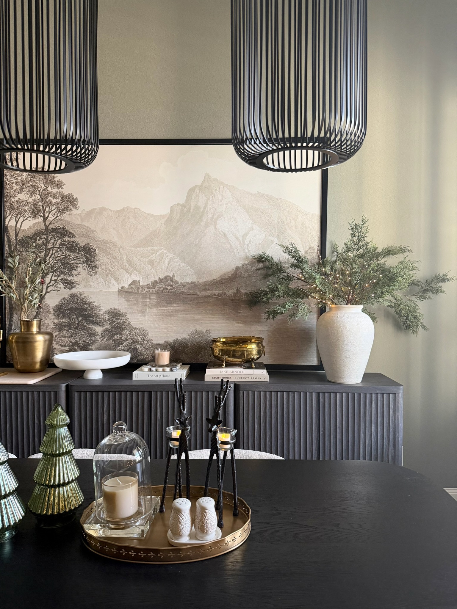 I made the console table for my dining room from multiple cabinets on Amazon! I’m absolutely LOVING how it turned out! 😍✨

#amazoncabinet #amazonfinds #dupe #diningroomdecor #modernhome #neutralhomedecor #Homedecorinspo

#LTKFindsUnder100 #LTKHome #LTKSeasonal