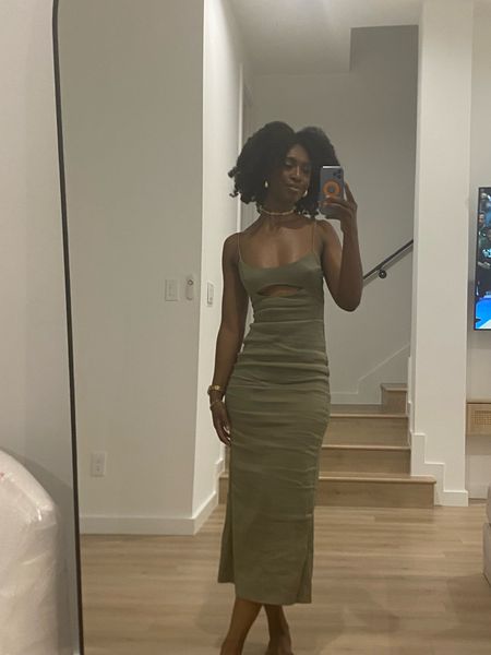 Love this dress from Zara! Wore it to a friend’s 30th backyard party. Sage color  is great for warm temps and I linked a similar option. Easy to be dressed up or down. 

Summer dress, neutral dress, midi dress, tall girl dresss

#LTKfindsunder50 #LTKstyletip