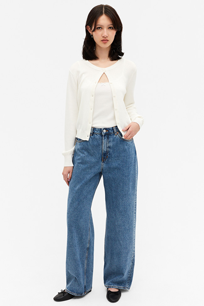 Iku high waist blue loose jeans | Monki
