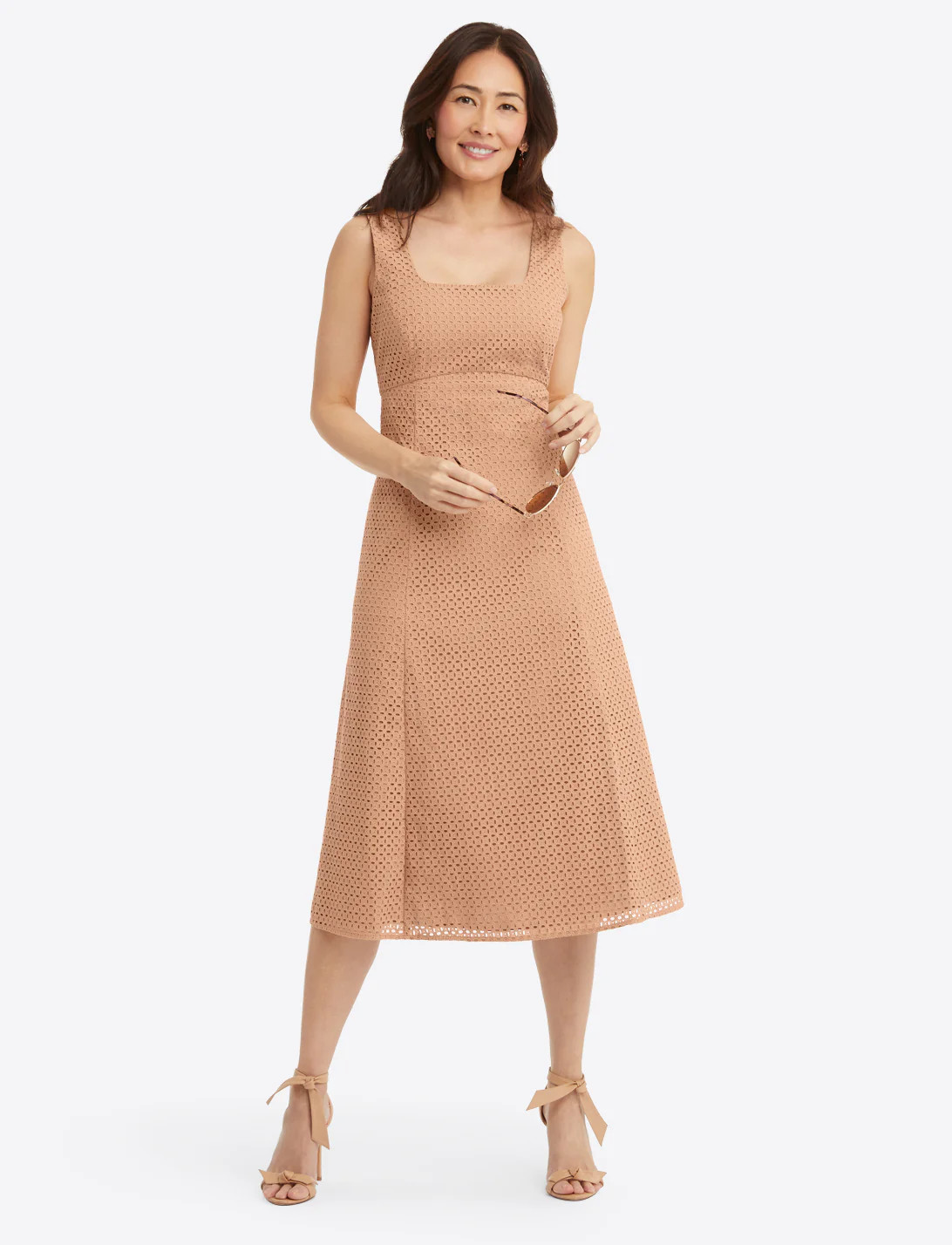 Babydoll Dress in Eyelet | Draper James (US)