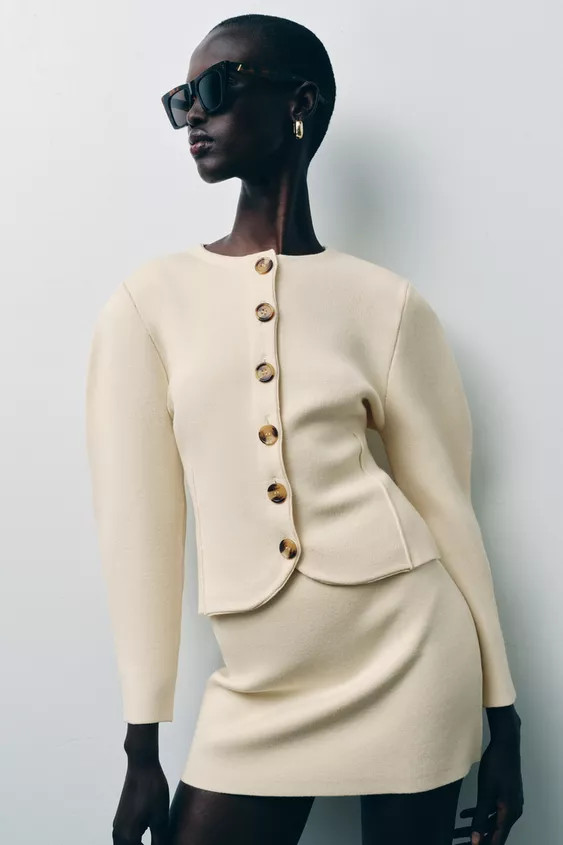 FITTED CARDIGAN WITH BUTTONS | Zara US