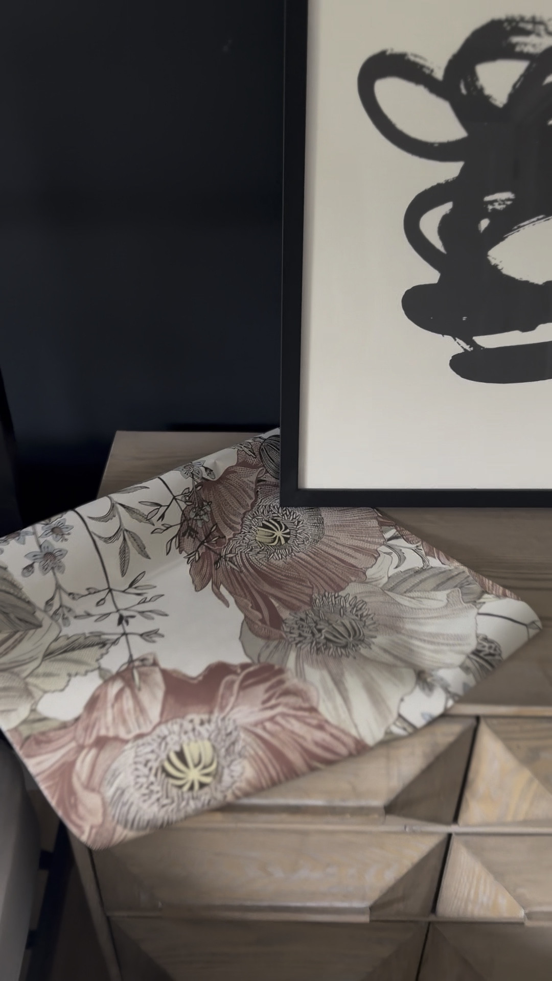 Peel and stick floral wallpaper 🖤

#selfadhesive #wallpaper #design #sticker #homedecor #peelandstick #diy #stickers #labels #removablewallpaper #printing #interior #durbaninteriors #dreamscapeswallpaper #paper #dreamscapeswallvinyl #wallvinyl #landlordfriendwallpaper #labelprinting #label #stickerdecal #home #decorate #arconvert #papers #labelling

#LTKxPrimeDay #LTKFindsUnder50 #LTKHome