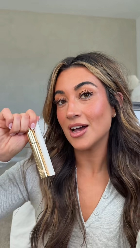 The best mascara primer EVER is 30% off today only!! Stock up!!! #sale #stockingstuffer 

#LTKGiftGuide #LTKHoliday #LTKBeauty