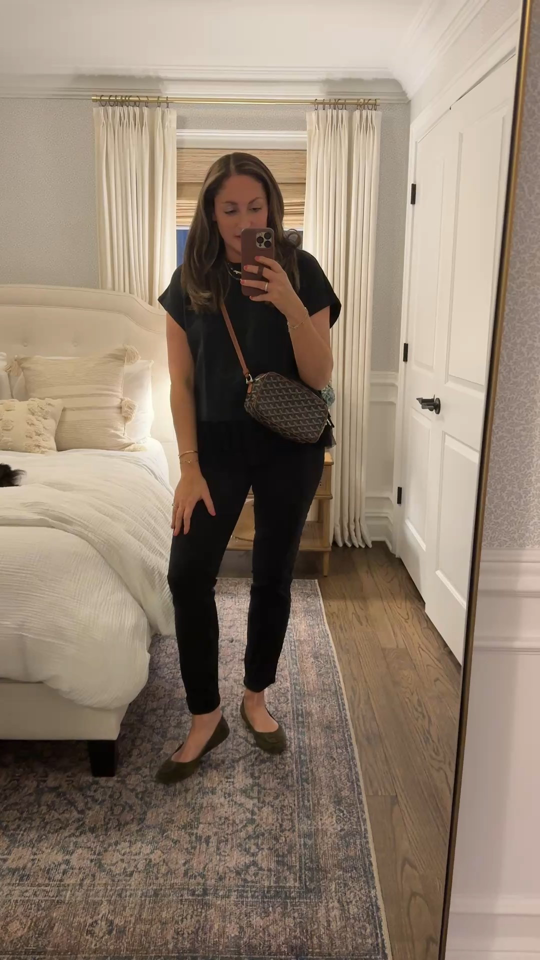 OOTD! Heading out tonight with friends and wearing my black @abercrombie skinny jeans, @Anthropologie tulle top, Tory Burch suede flats and lots of fun jewelry! My bag is from @Vivrelle and you can use code MICHELLEP50 for a discount! 

#LTKootd #LTKSeasonal #LTKSaleAlert