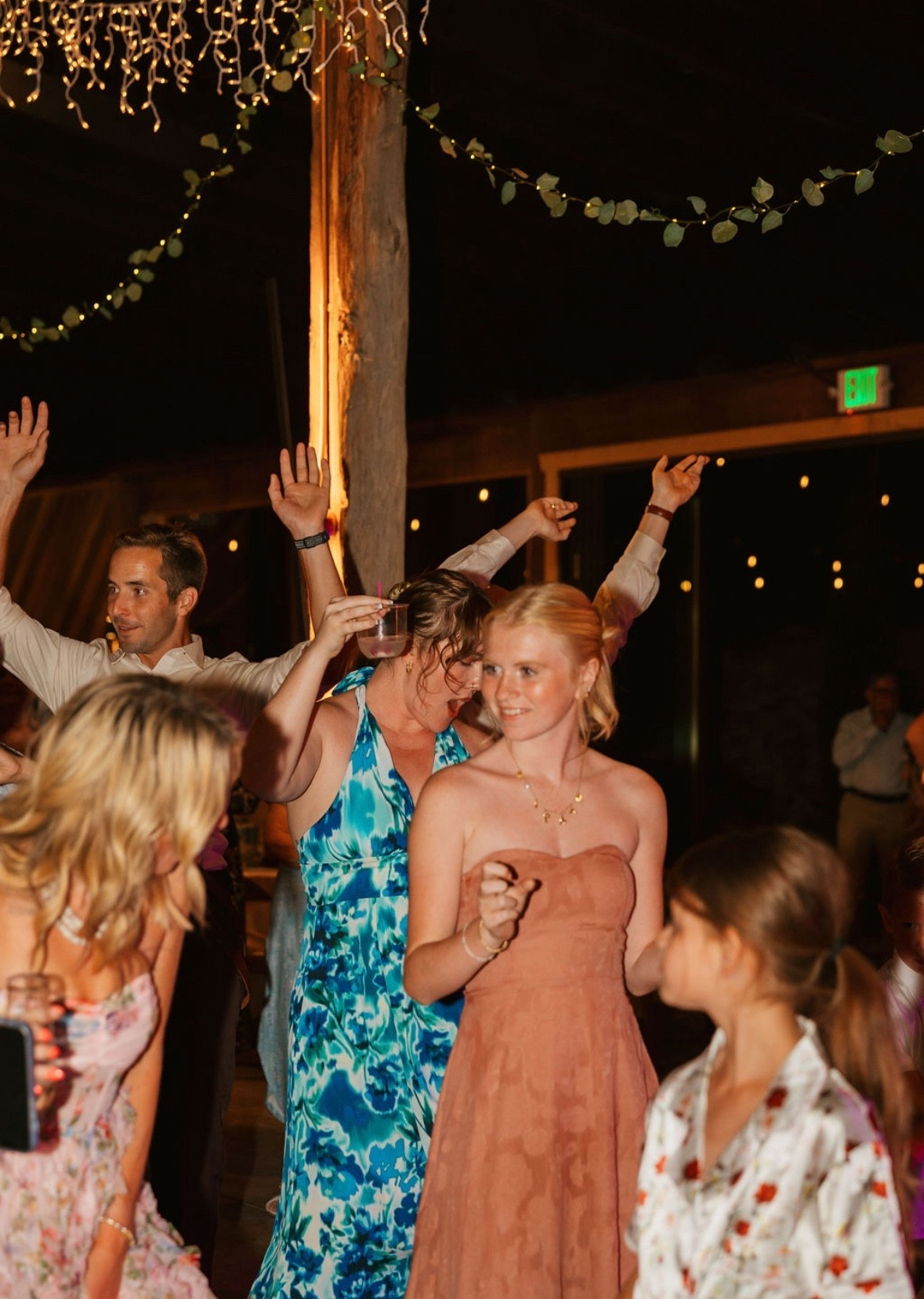 Wedding guest dresses and what to wear to a garden themed wedding outside 