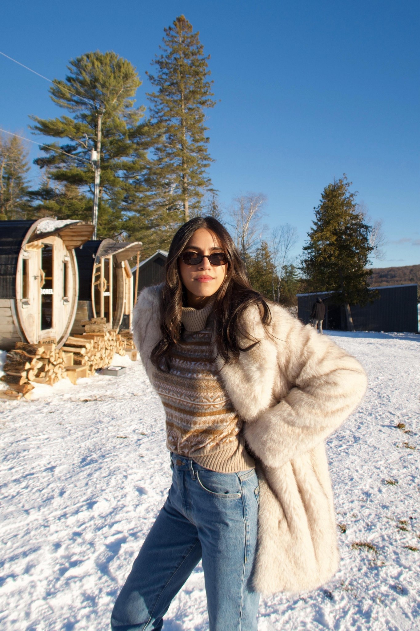 Acting casual and cool (but actually freaking out about my first brand trip!!!!!!!) 🇨🇦 